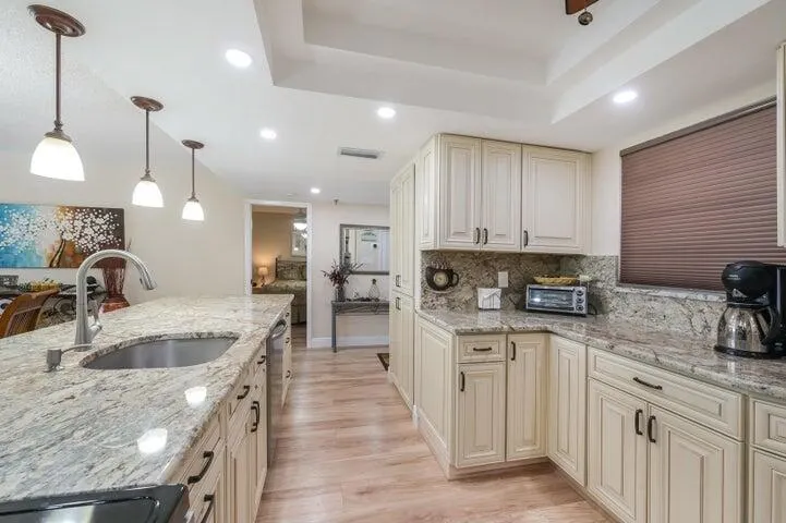 5340 NW 2nd Avenue, #226
