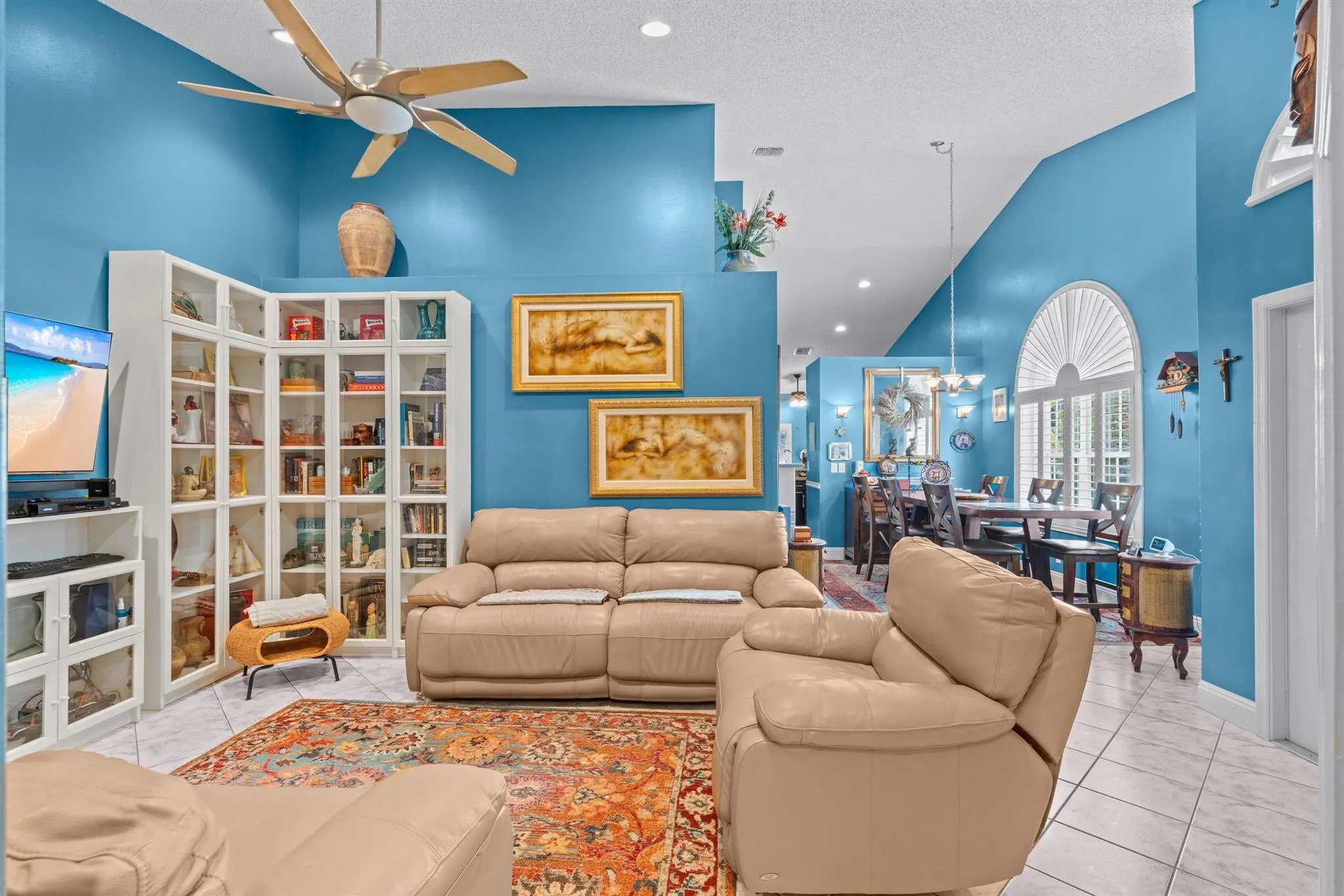 10589 Pelican Drive