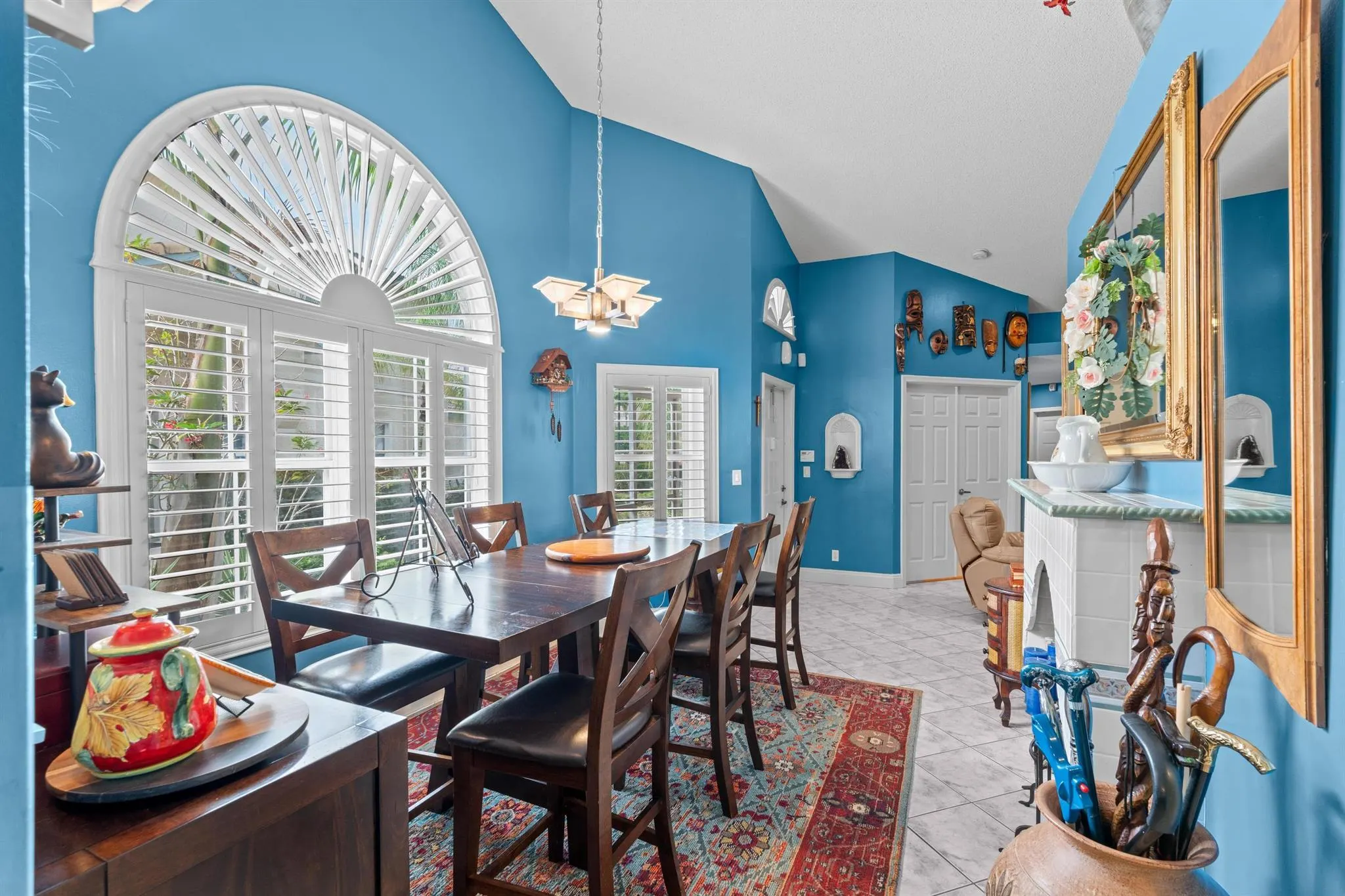 10589 Pelican Drive