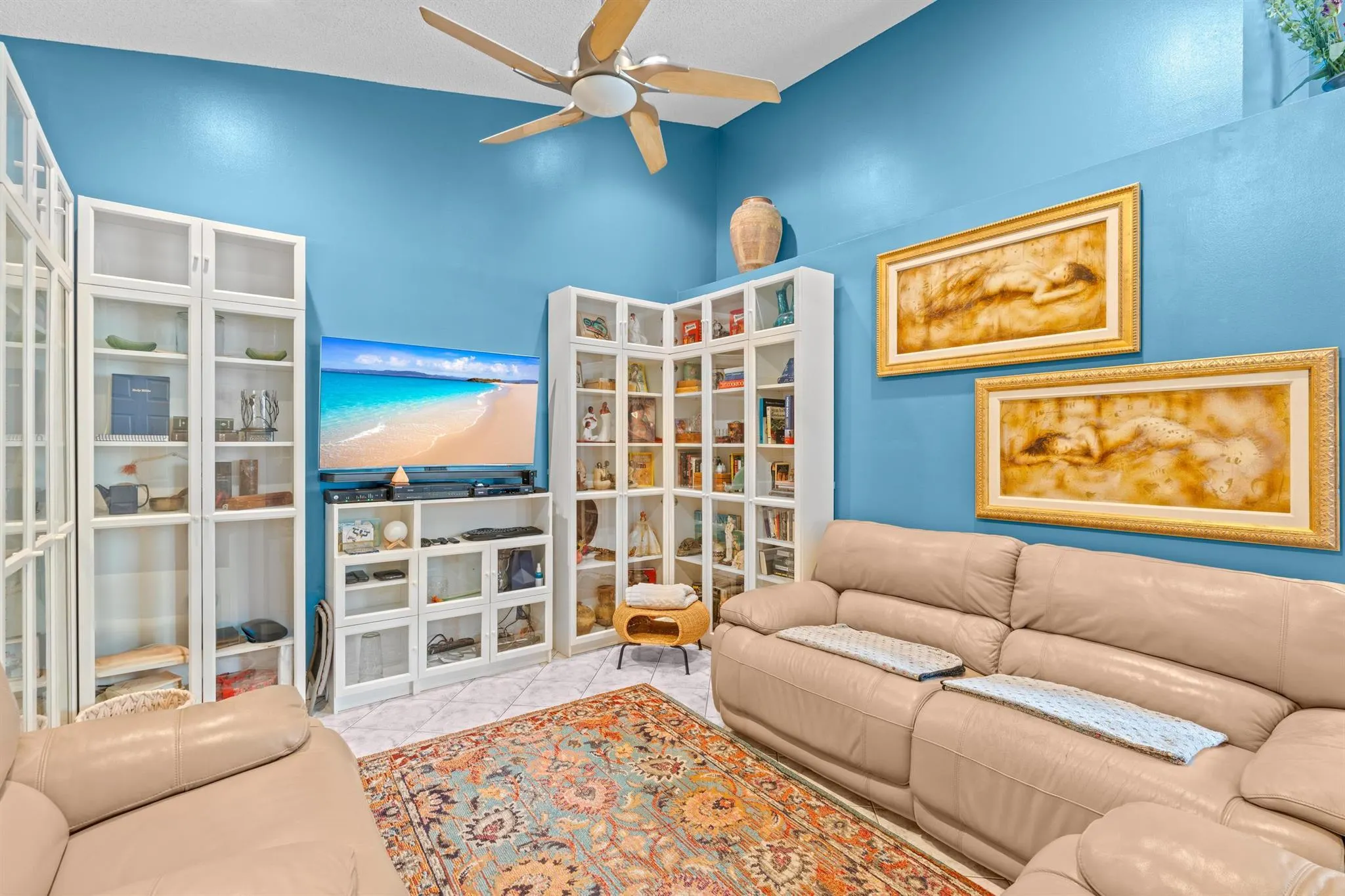 10589 Pelican Drive