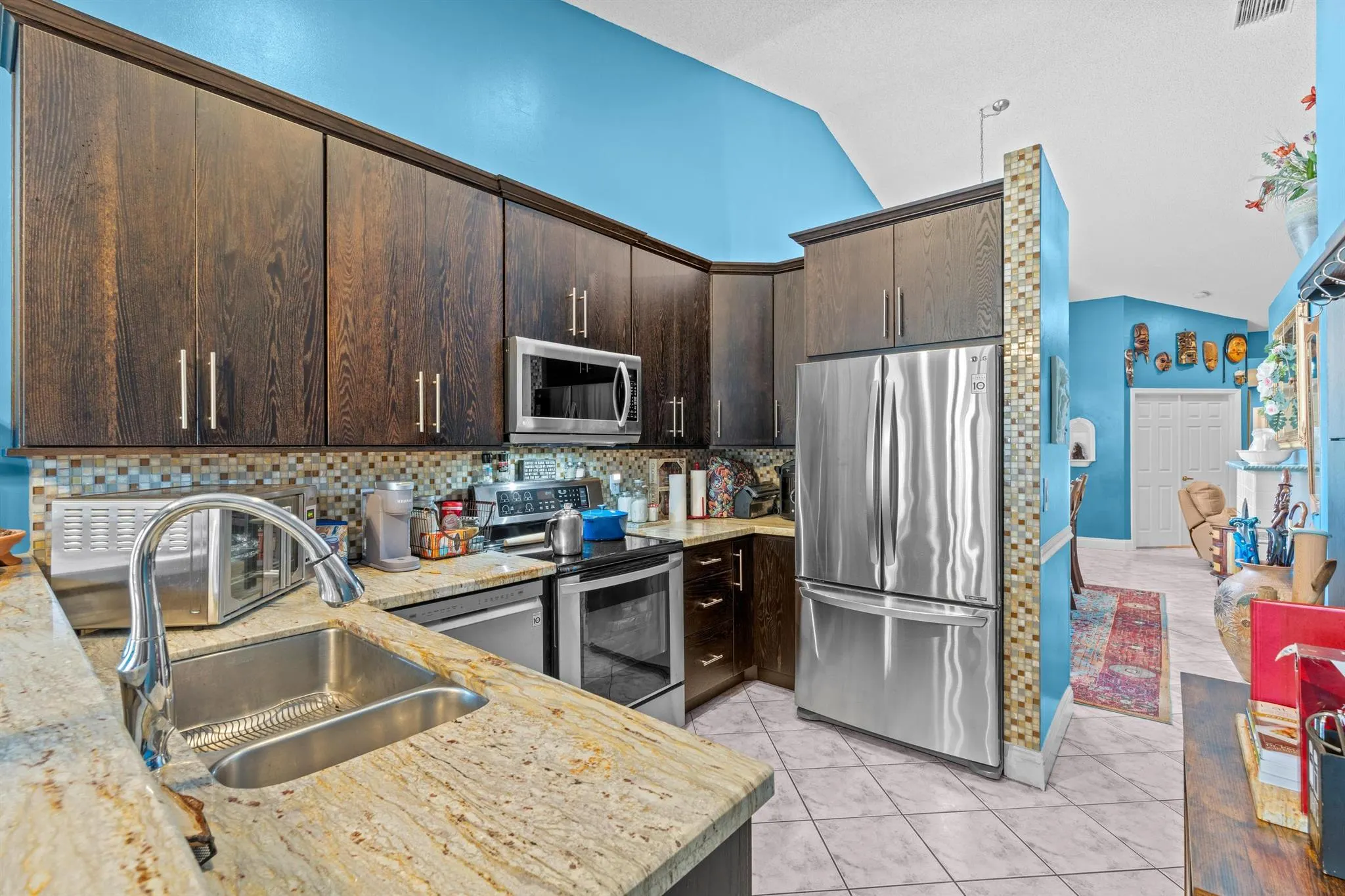 10589 Pelican Drive