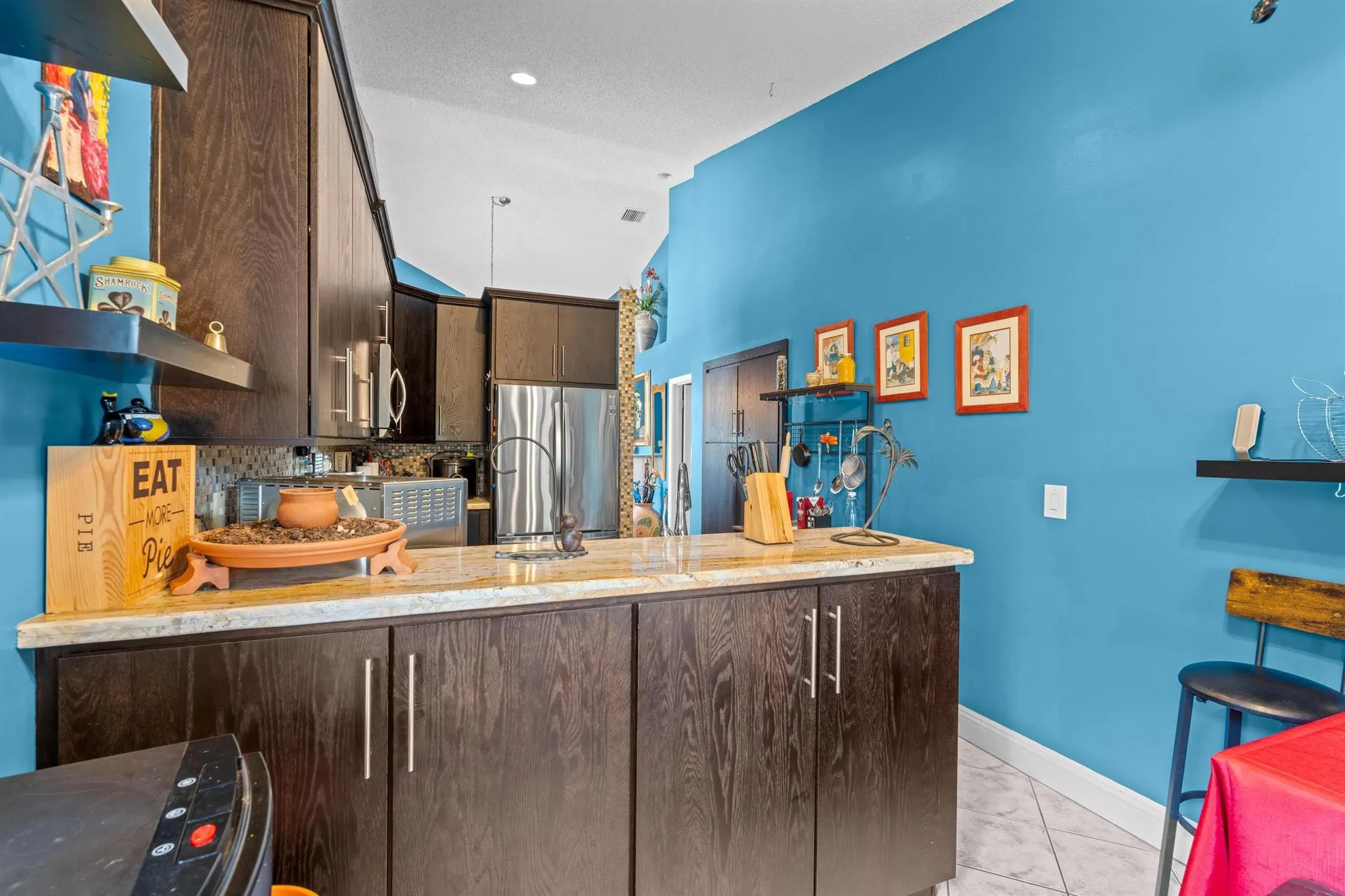 10589 Pelican Drive