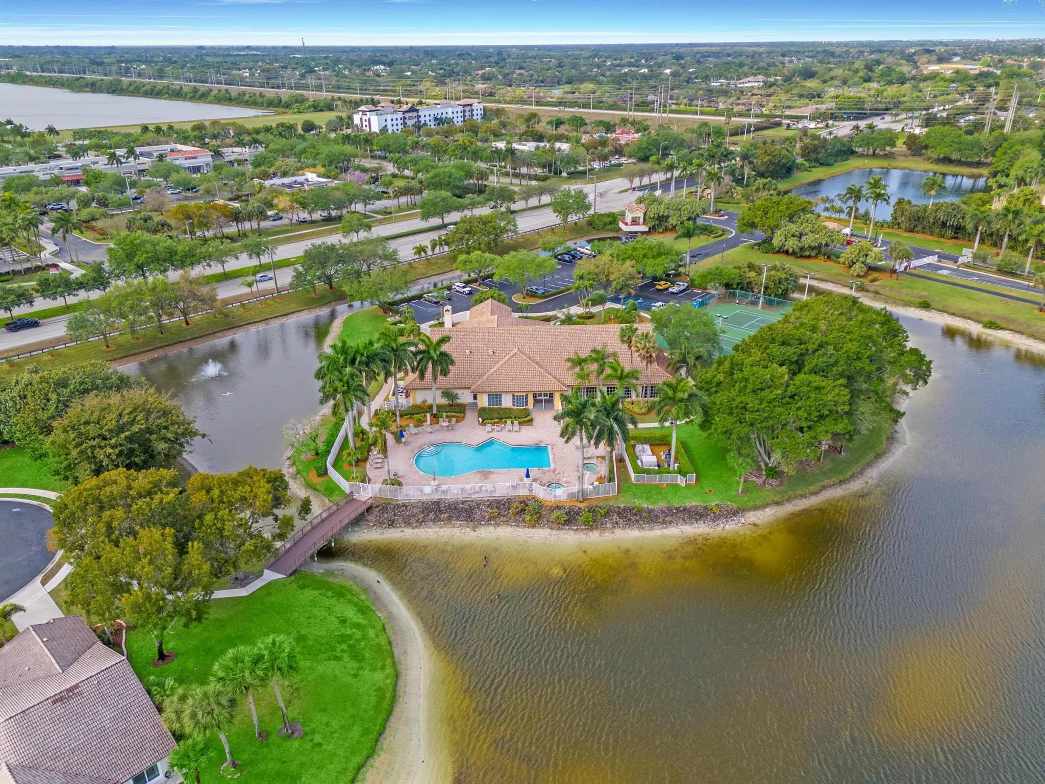 10589 Pelican Drive