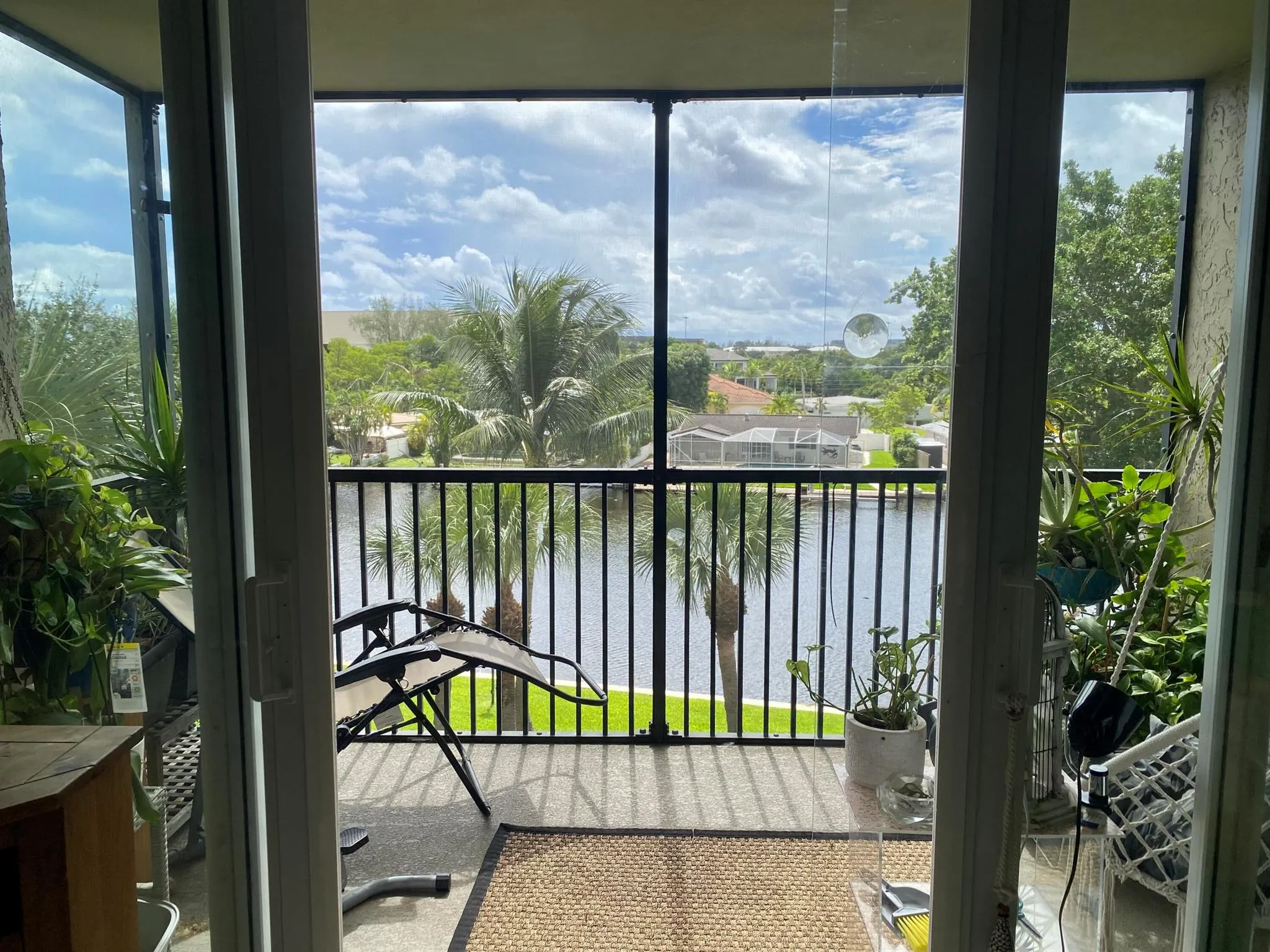 14 Royal Palm Way, #401
