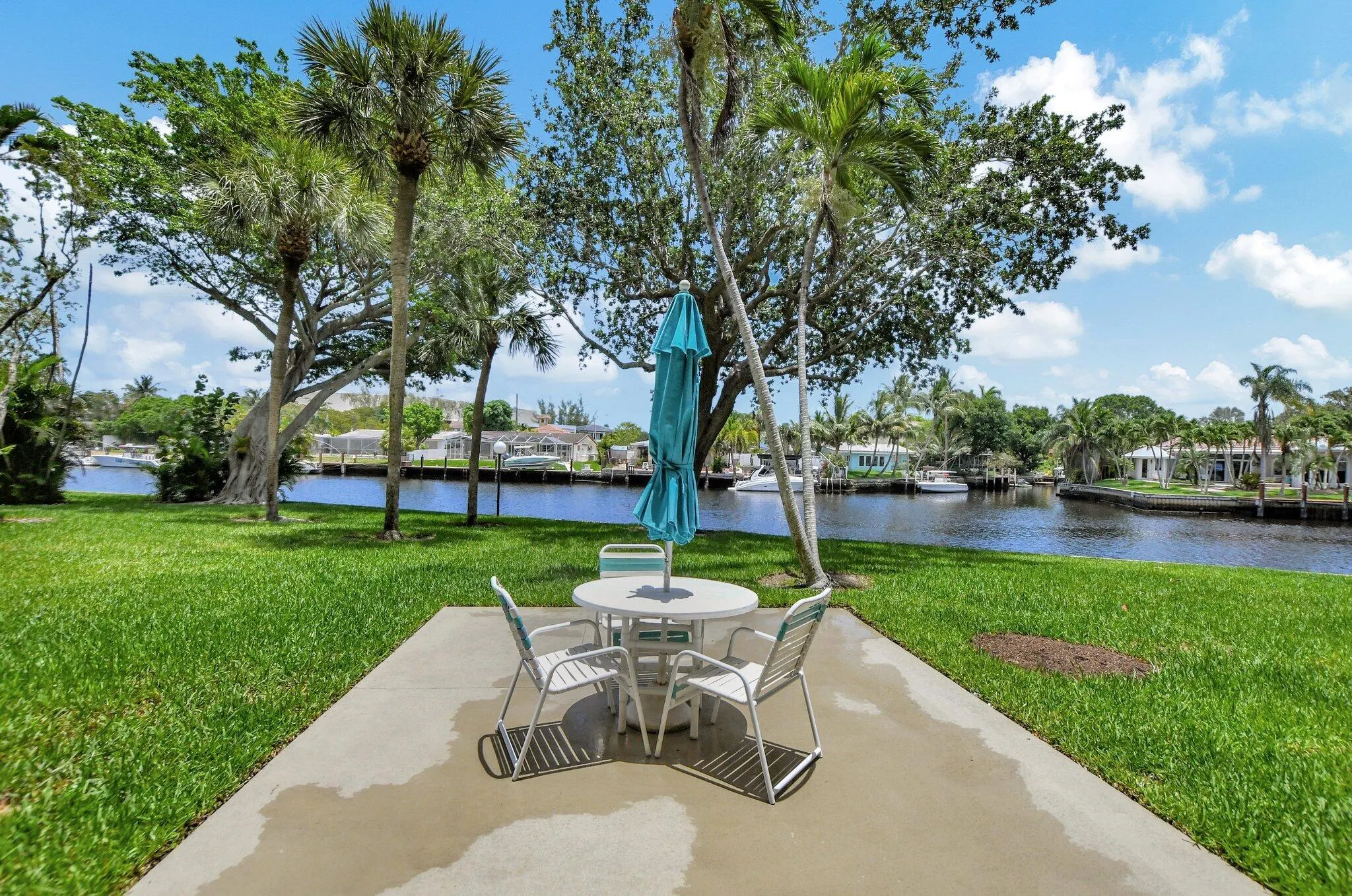 14 Royal Palm Way, #401