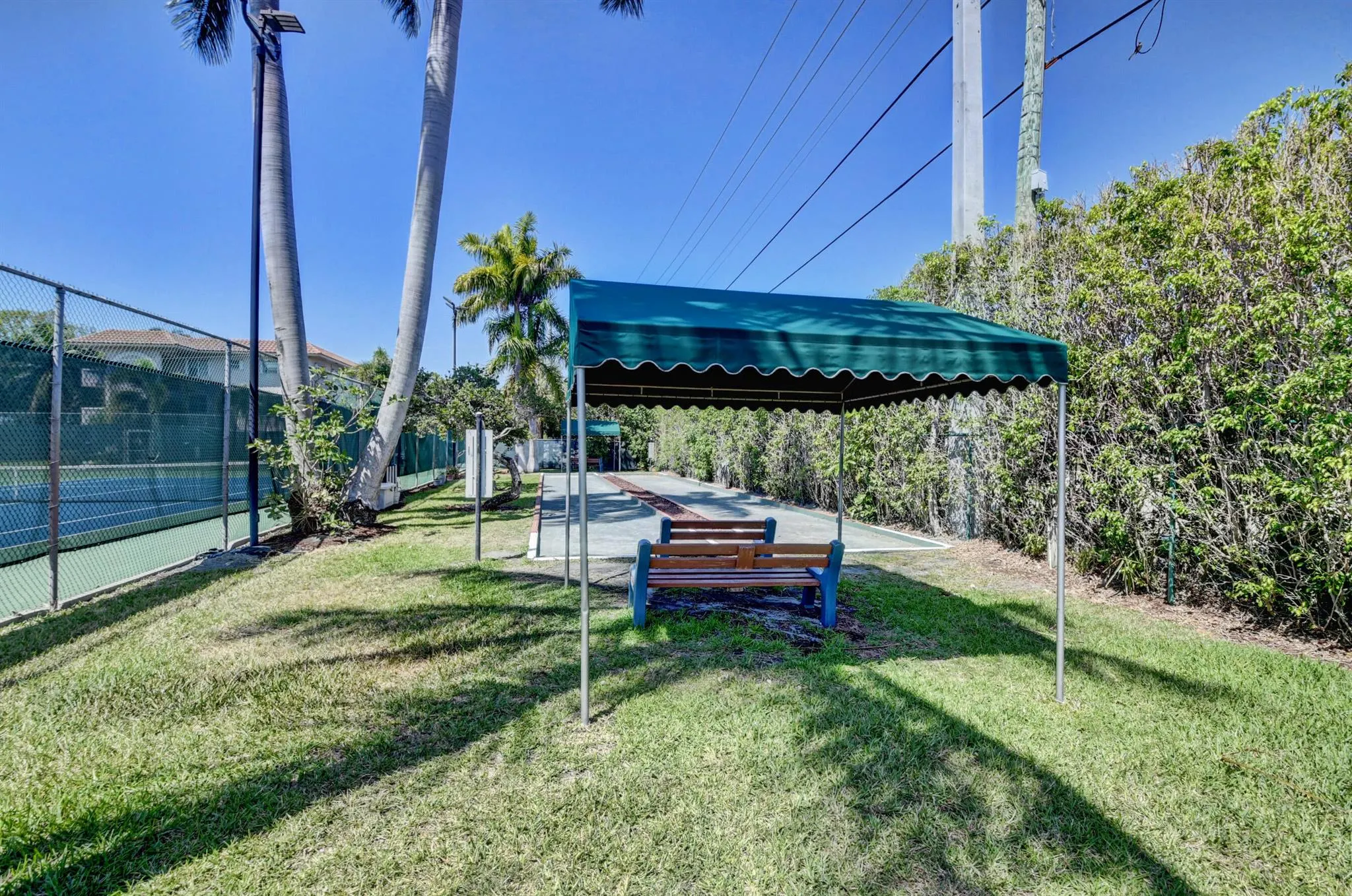 14 Royal Palm Way, #401