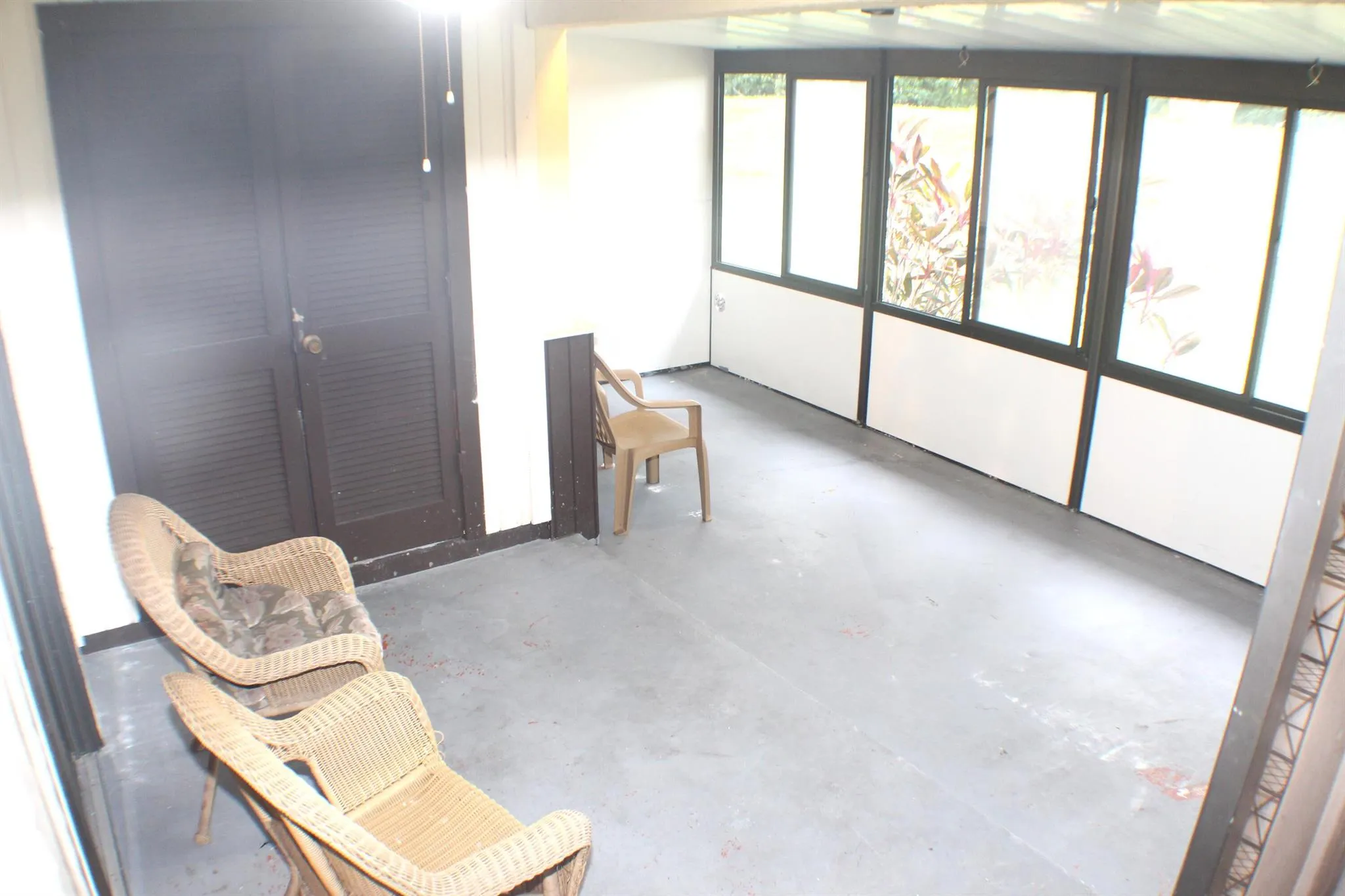 111 Via De Casas Norte