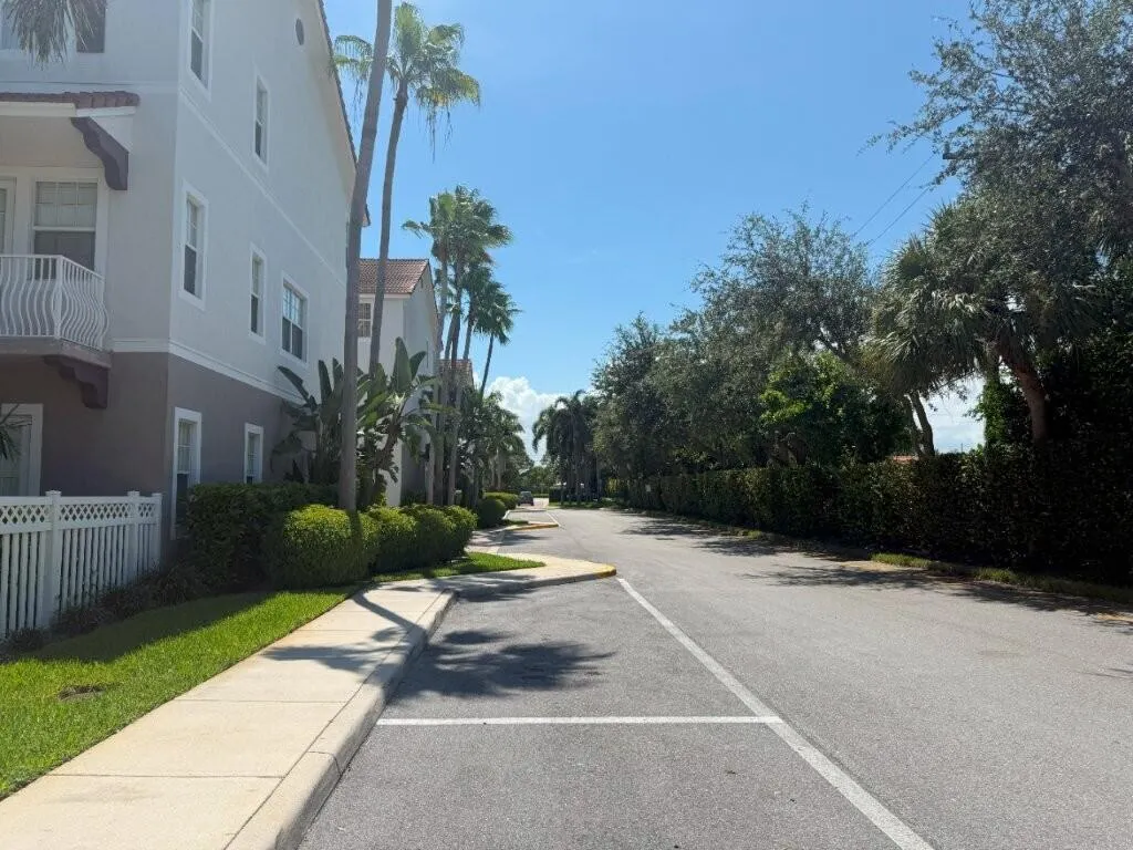 115 Ocean Cay Way, #16