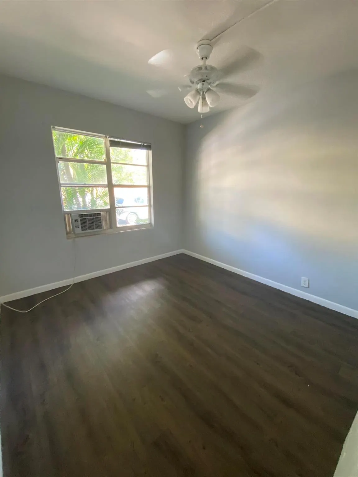 428 Roseland Drive, #3