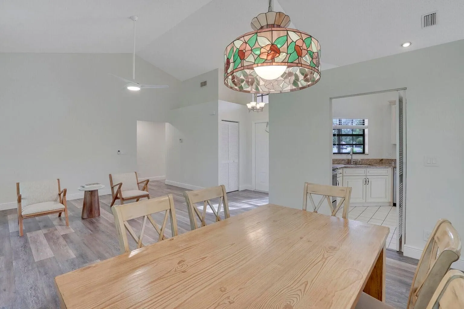 4335 NW 52nd Street