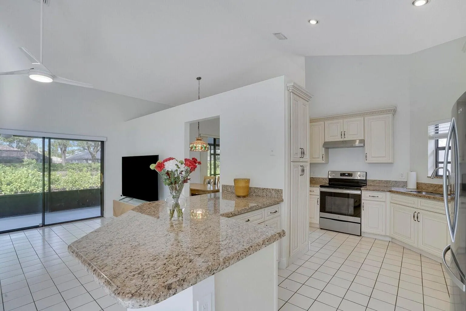 4335 NW 52nd Street
