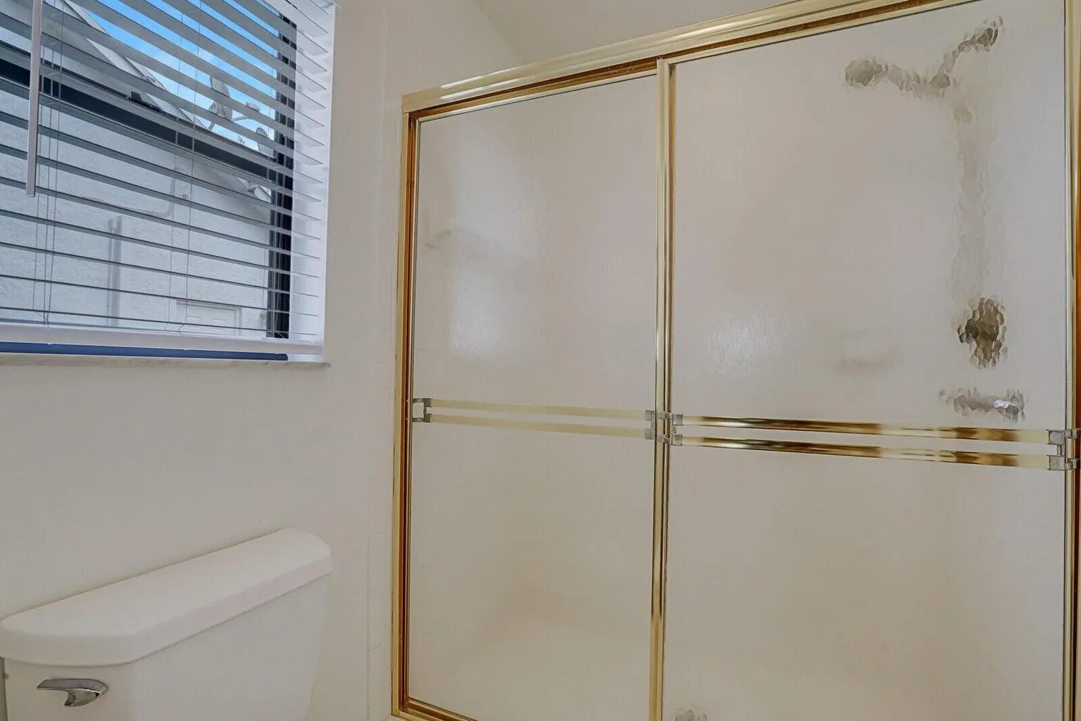 4335 NW 52nd Street