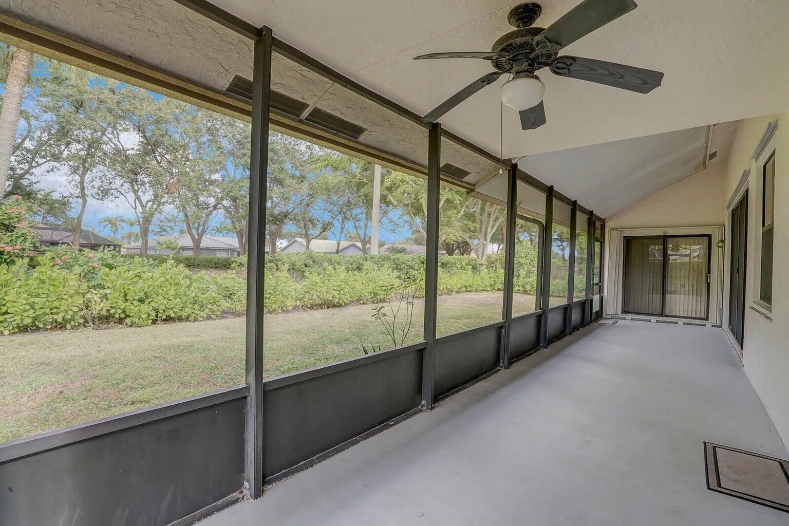 4335 NW 52nd Street