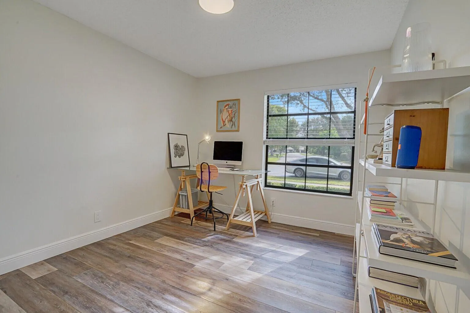 4335 NW 52nd Street