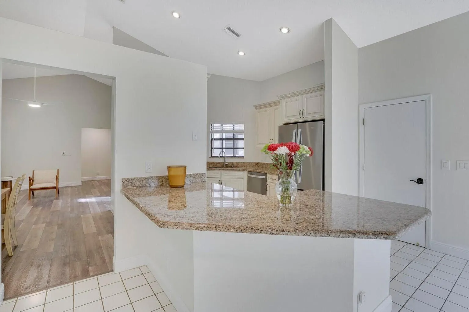 4335 NW 52nd Street