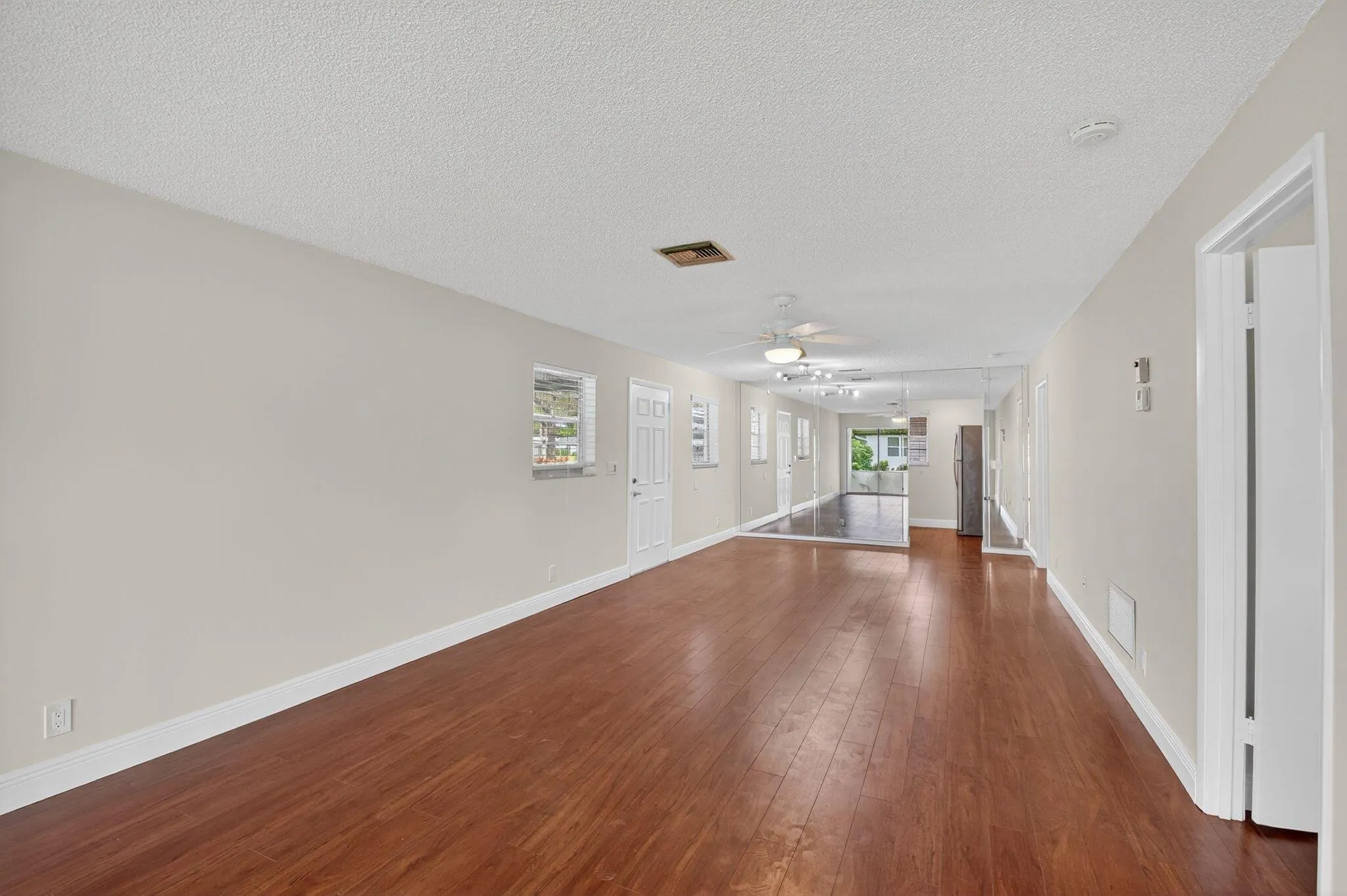 801 Meadowlark Lane