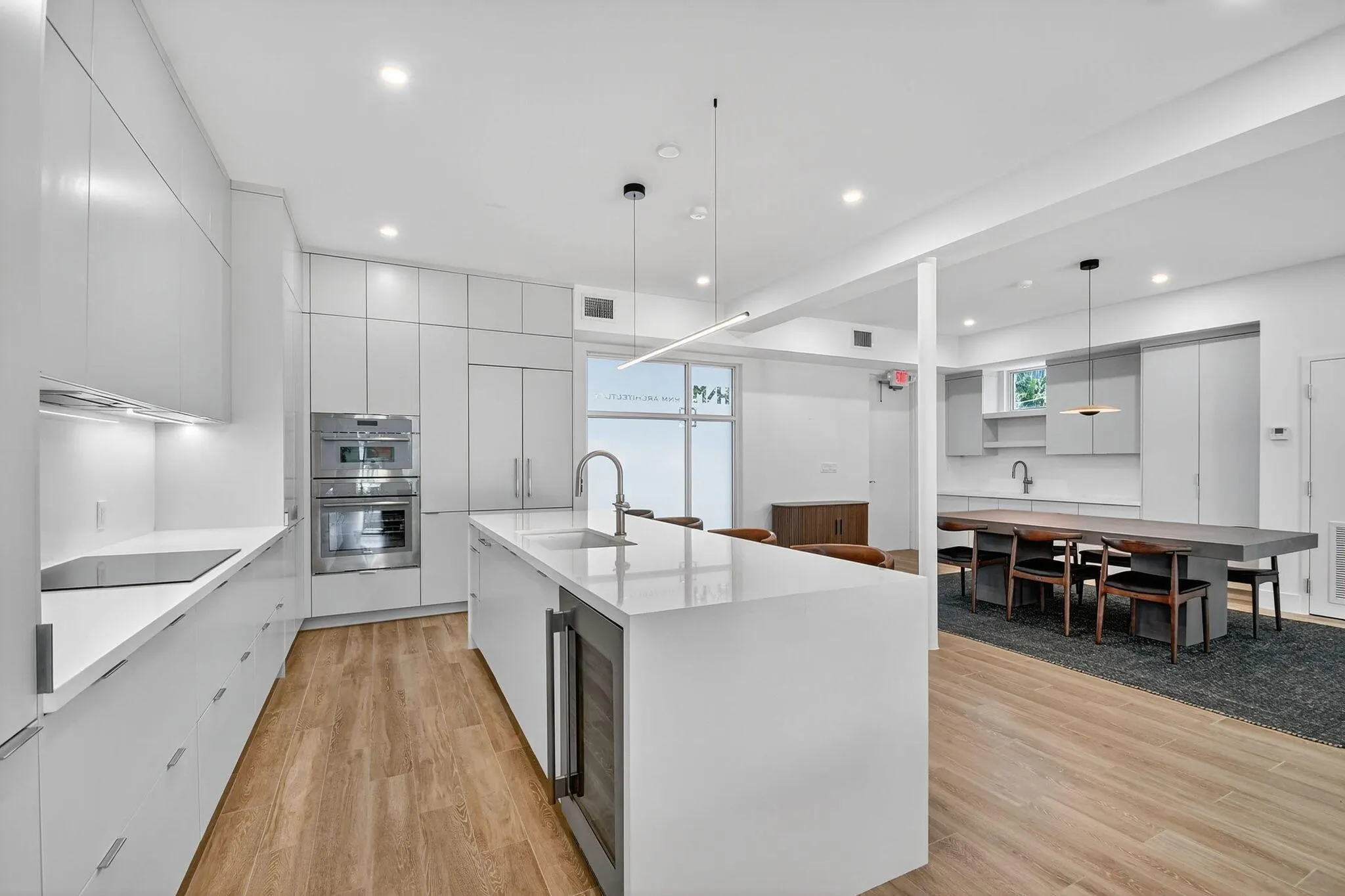 3705 N Federal Highway