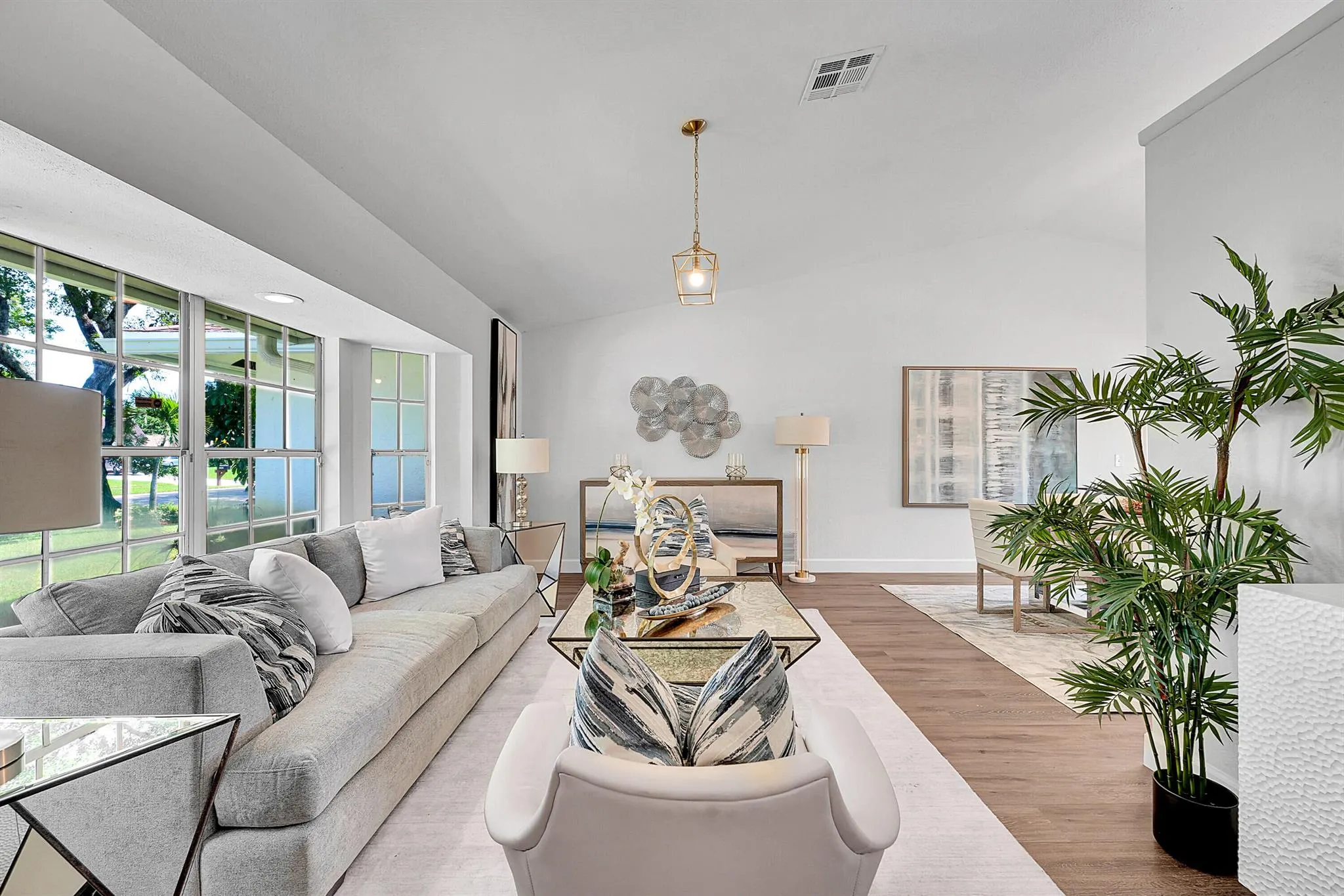 2114 Echo Lake Drive