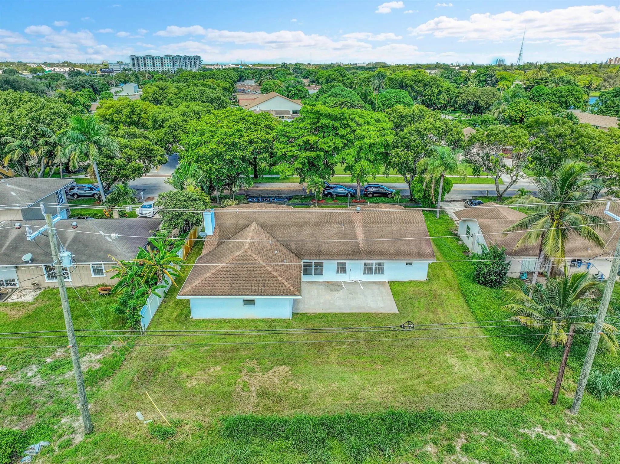 2114 Echo Lake Drive