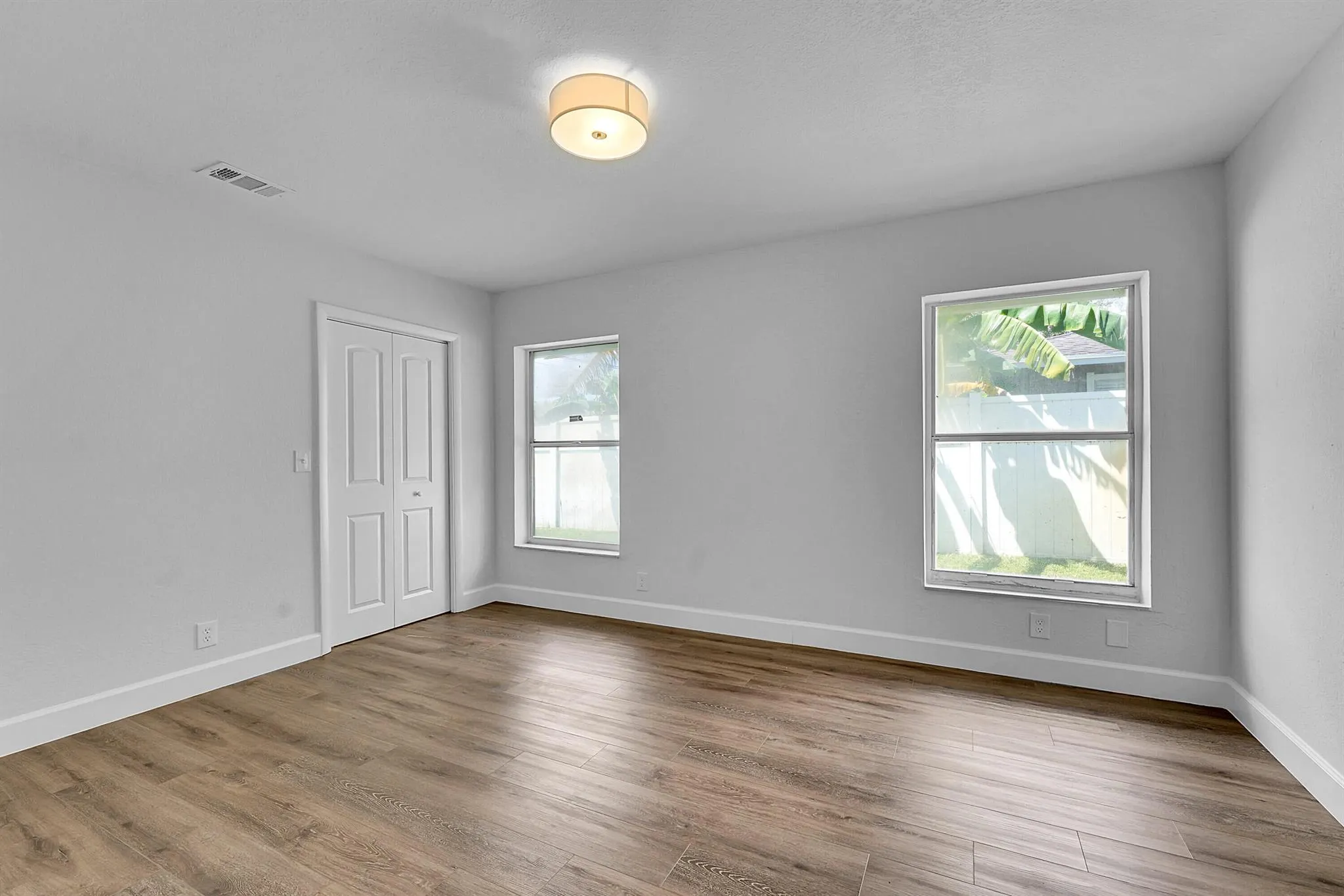 2114 Echo Lake Drive