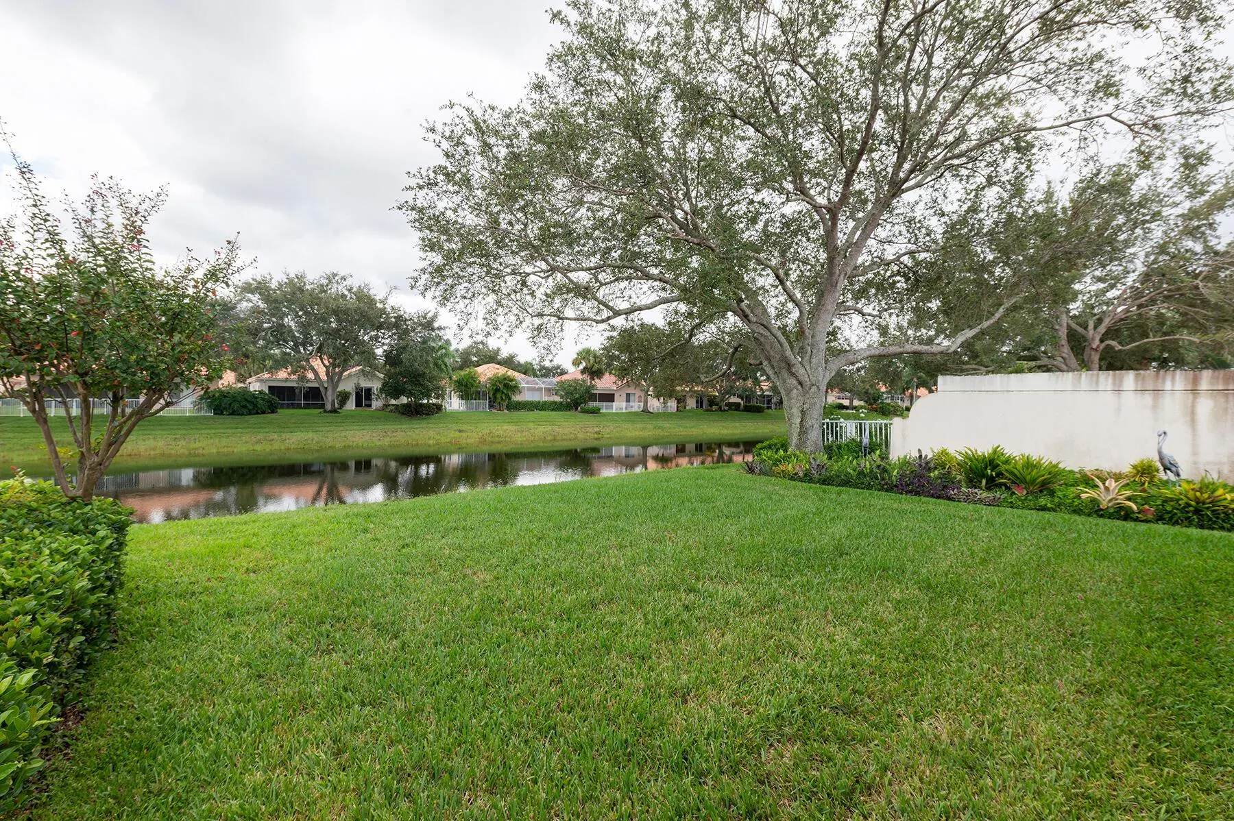 2718 Livingston Lane