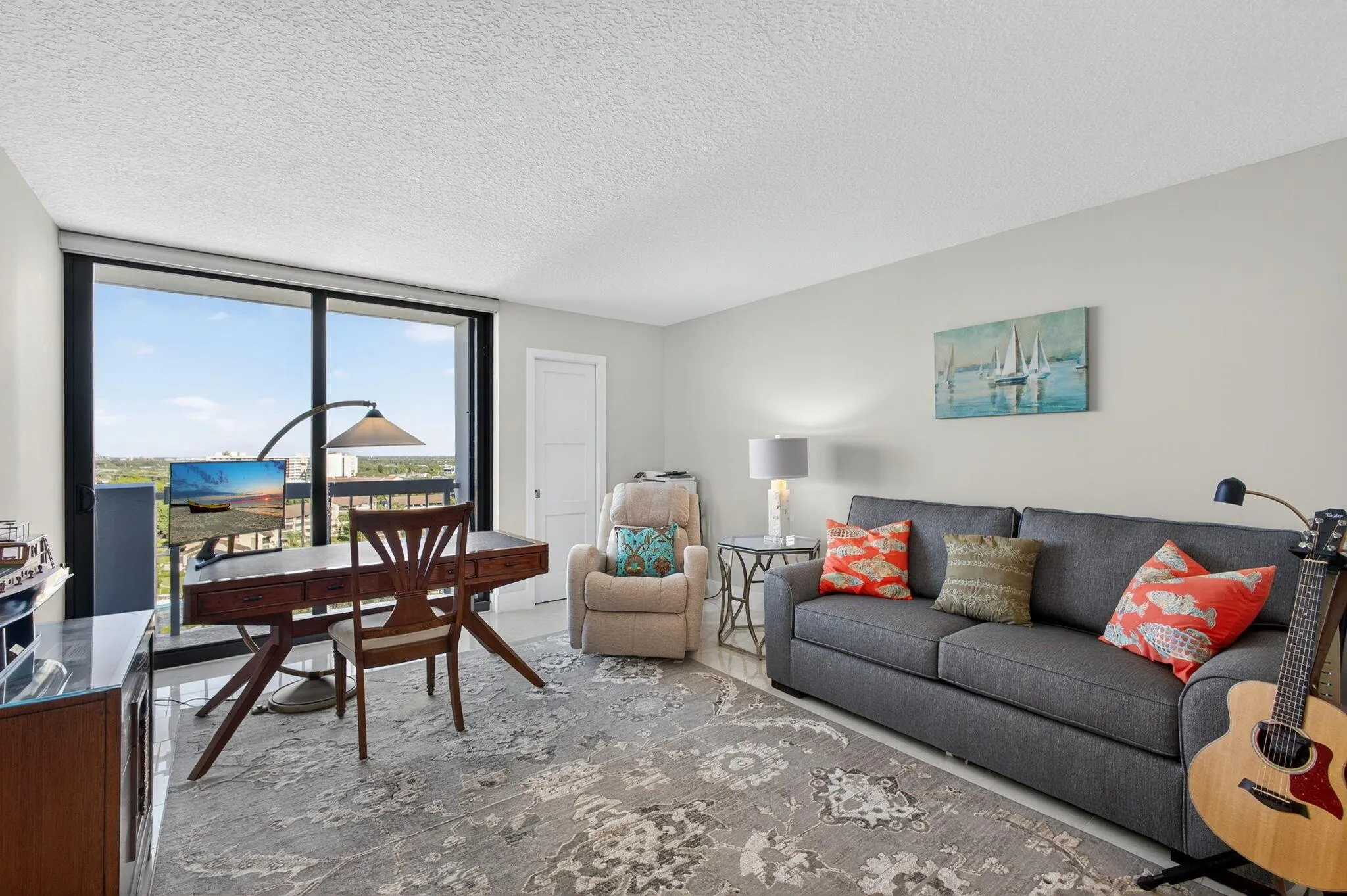 123 Lakeshore Drive, #1544