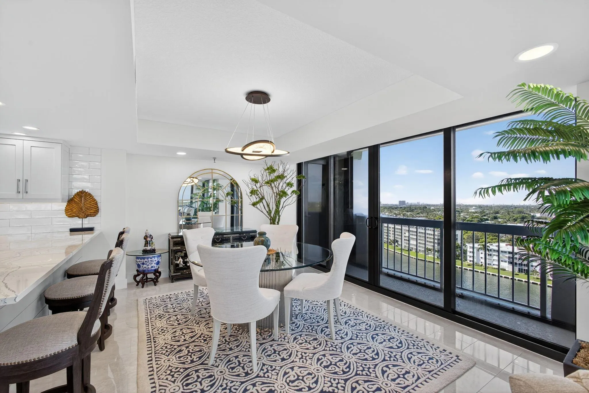 123 Lakeshore Drive, #1544