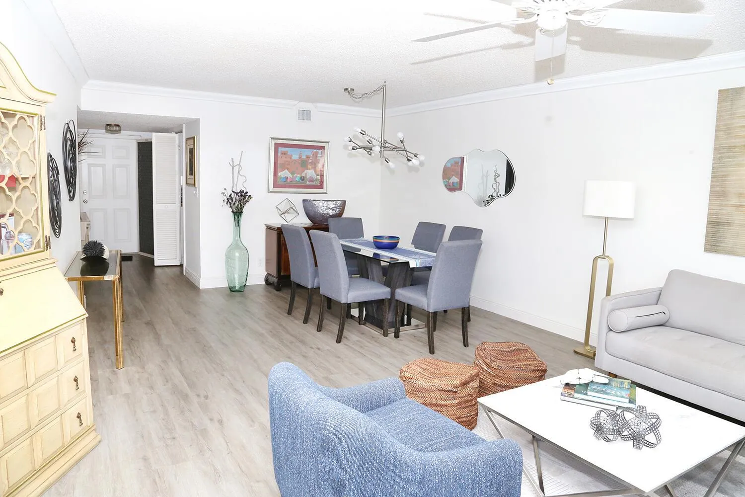 1537 E Hillsboro Boulevard, #238