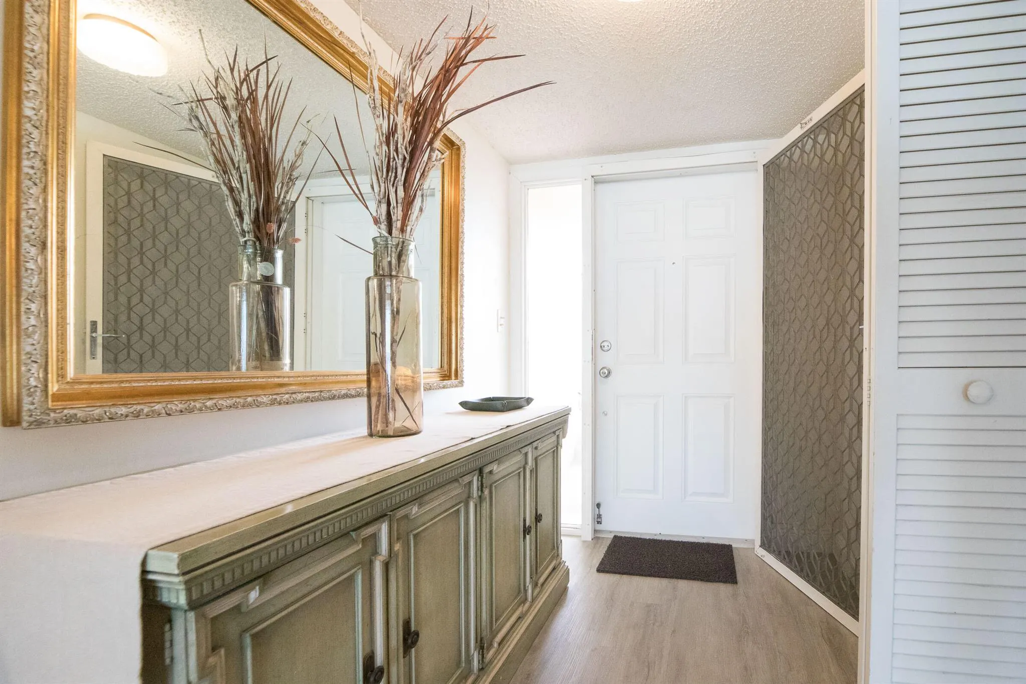 1537 E Hillsboro Boulevard, #238