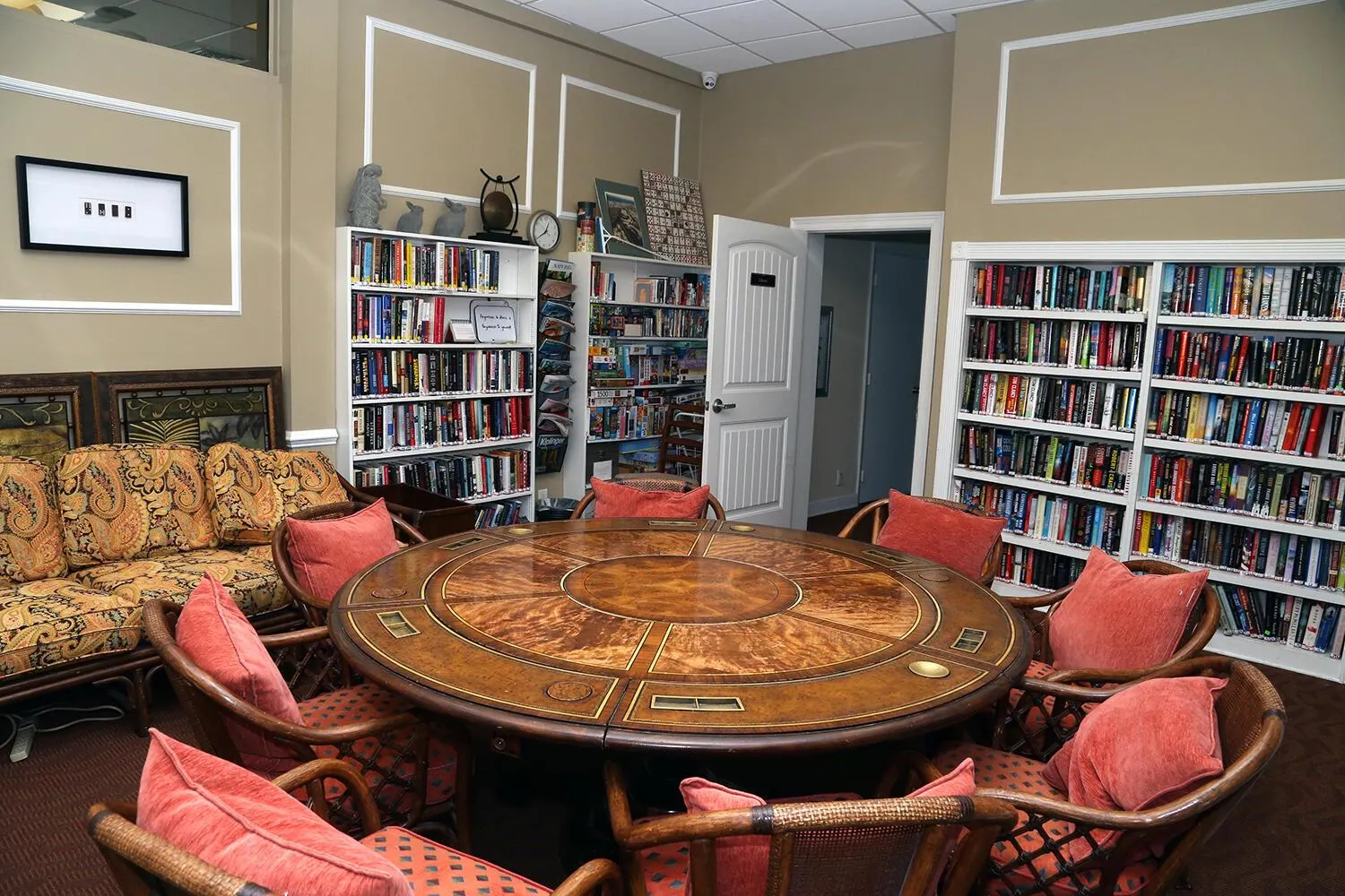 1537 E Hillsboro Boulevard, #238