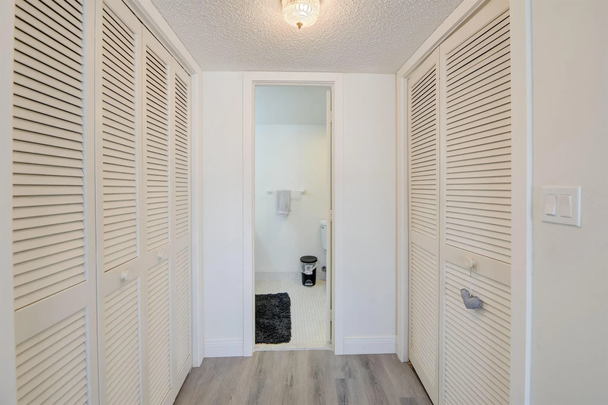 1537 E Hillsboro Boulevard, #238