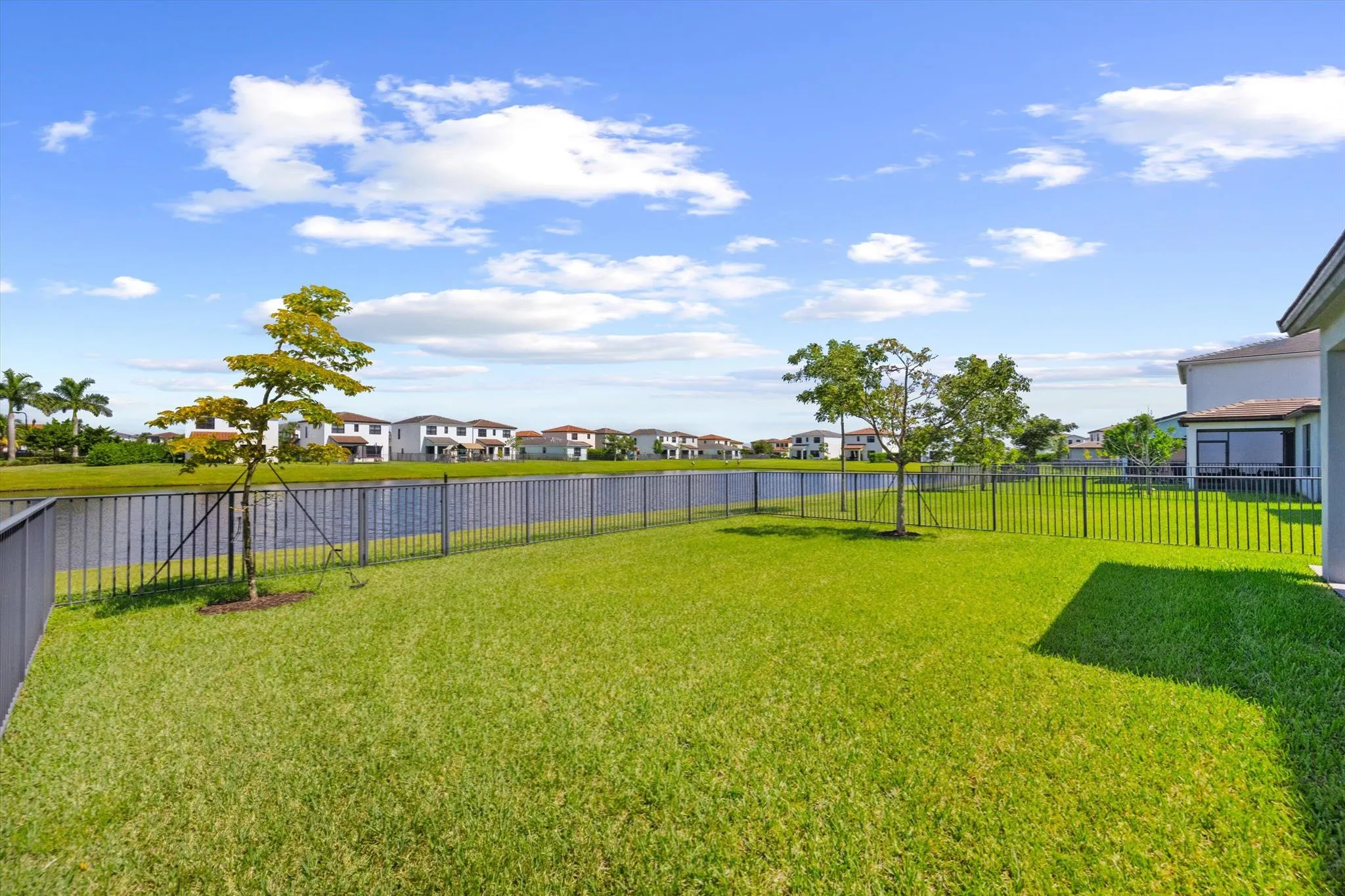16259 Sandy Shore Drive