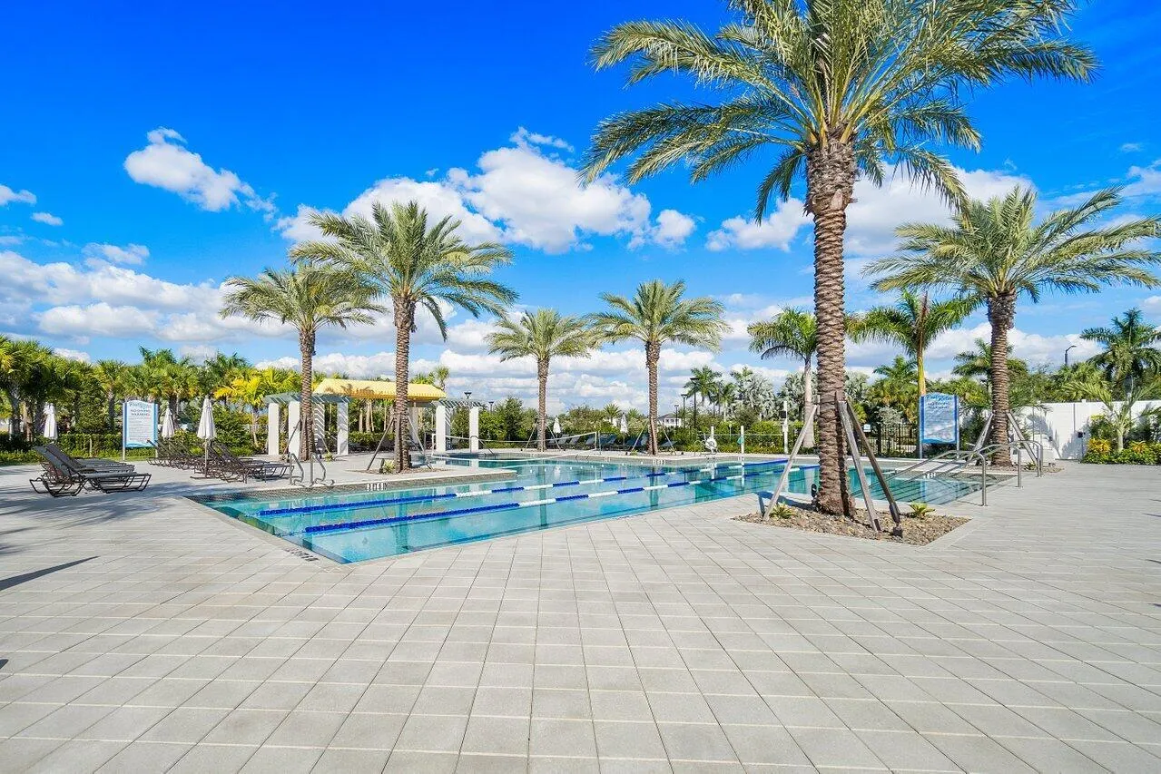 16259 Sandy Shore Drive