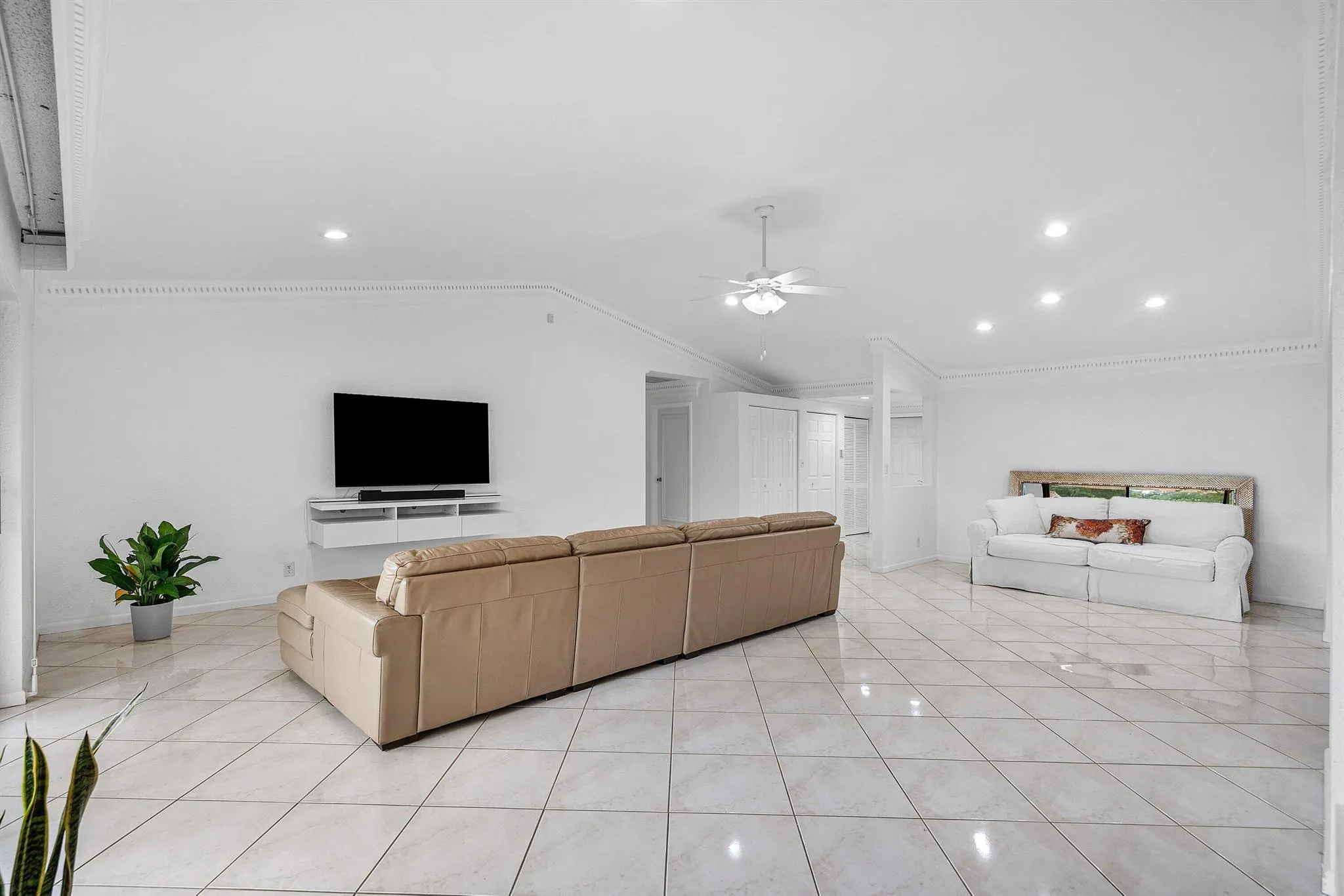 3650 N 36th Avenue, #70