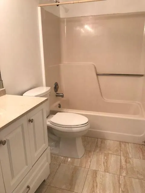 21950 Soundview Terrace, #109