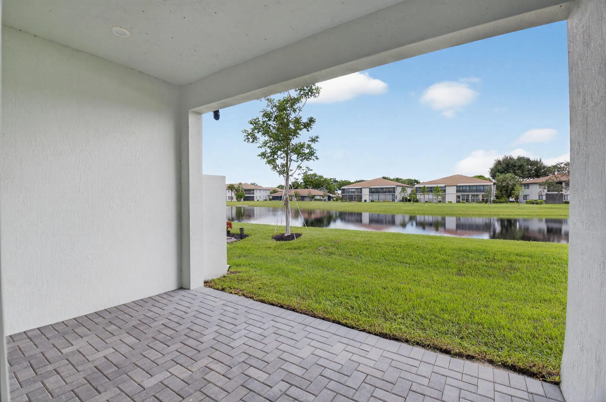 5697 Graceful Way