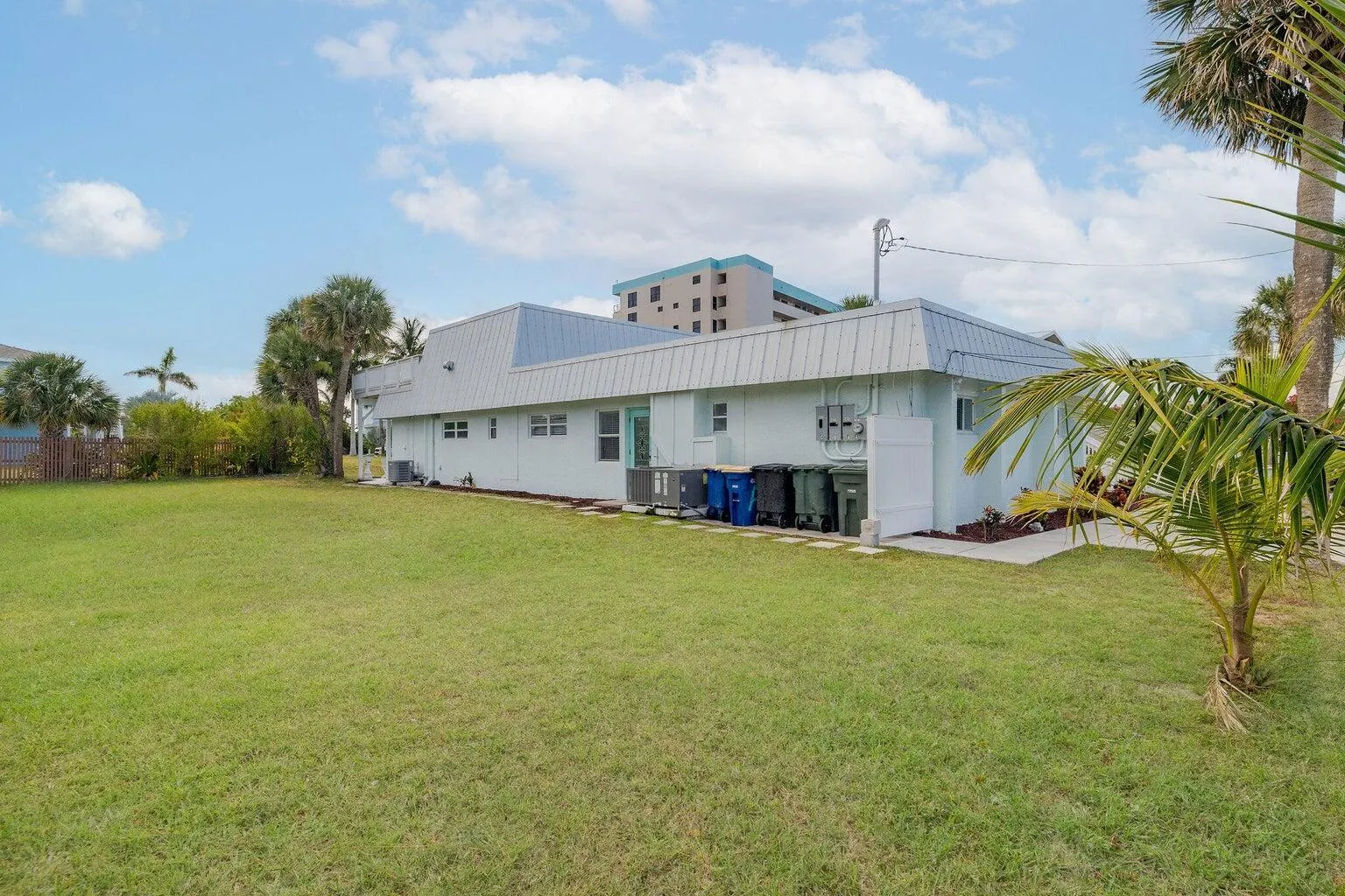 346 Hernando Street, #B