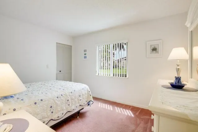 319 Pine Ridge Circle, #B1