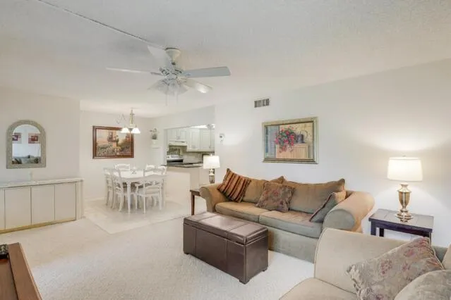 319 Pine Ridge Circle, #B1