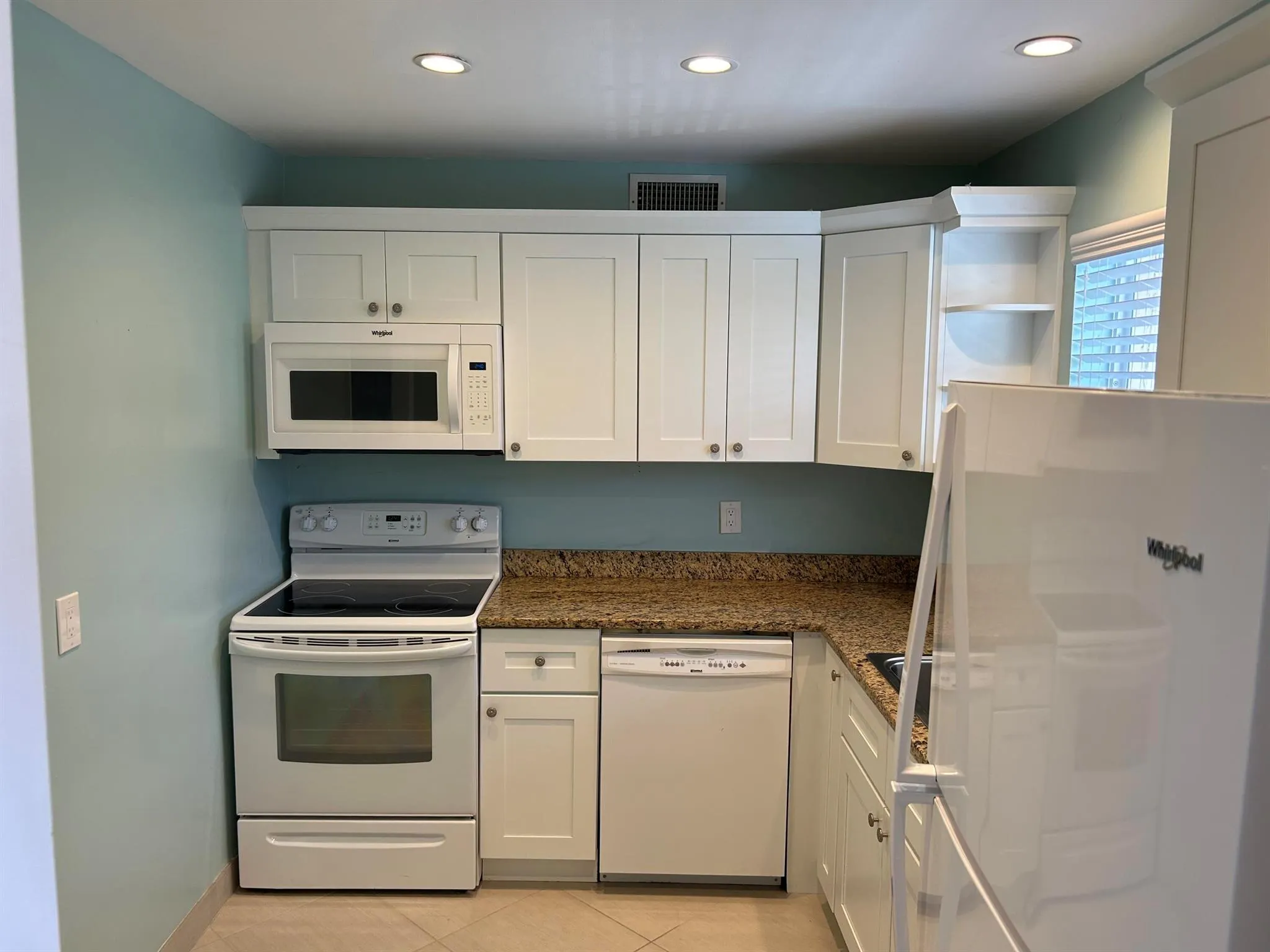 705 Lori Drive, #210