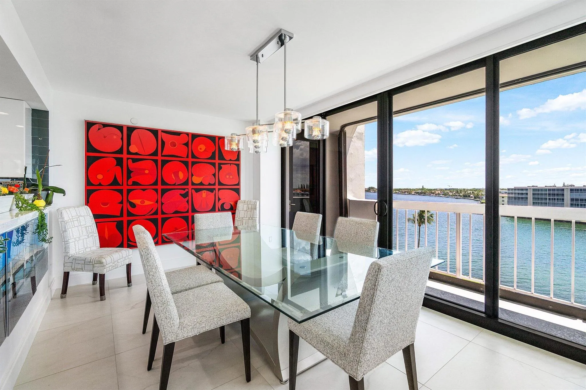 115 Lakeshore Drive, #648