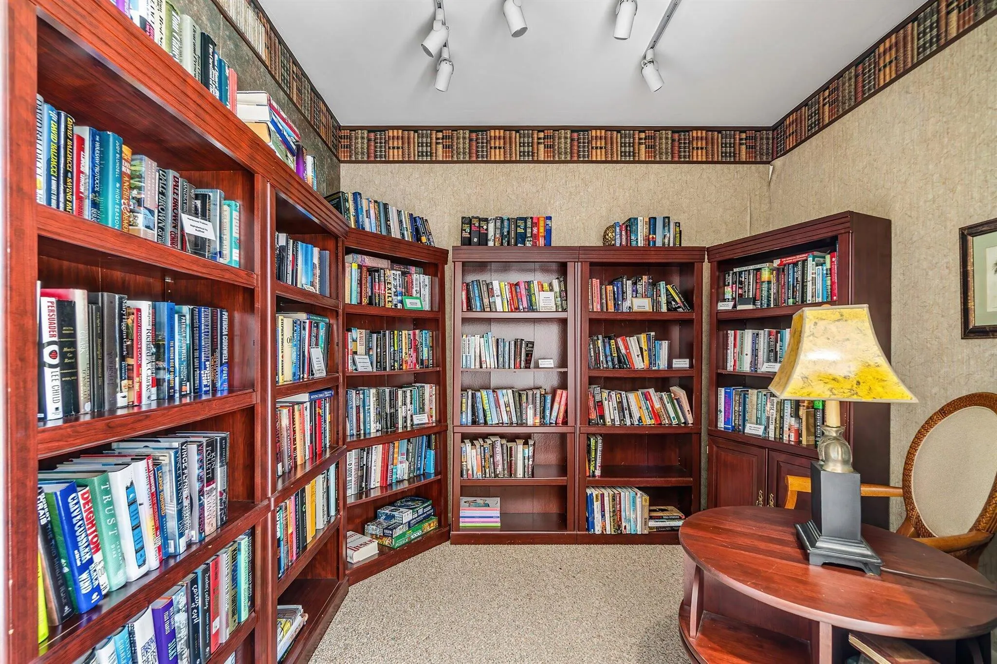 115 Lakeshore Drive, #648