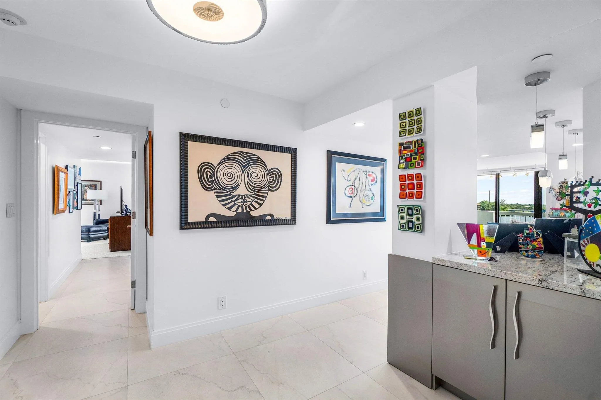 115 Lakeshore Drive, #648