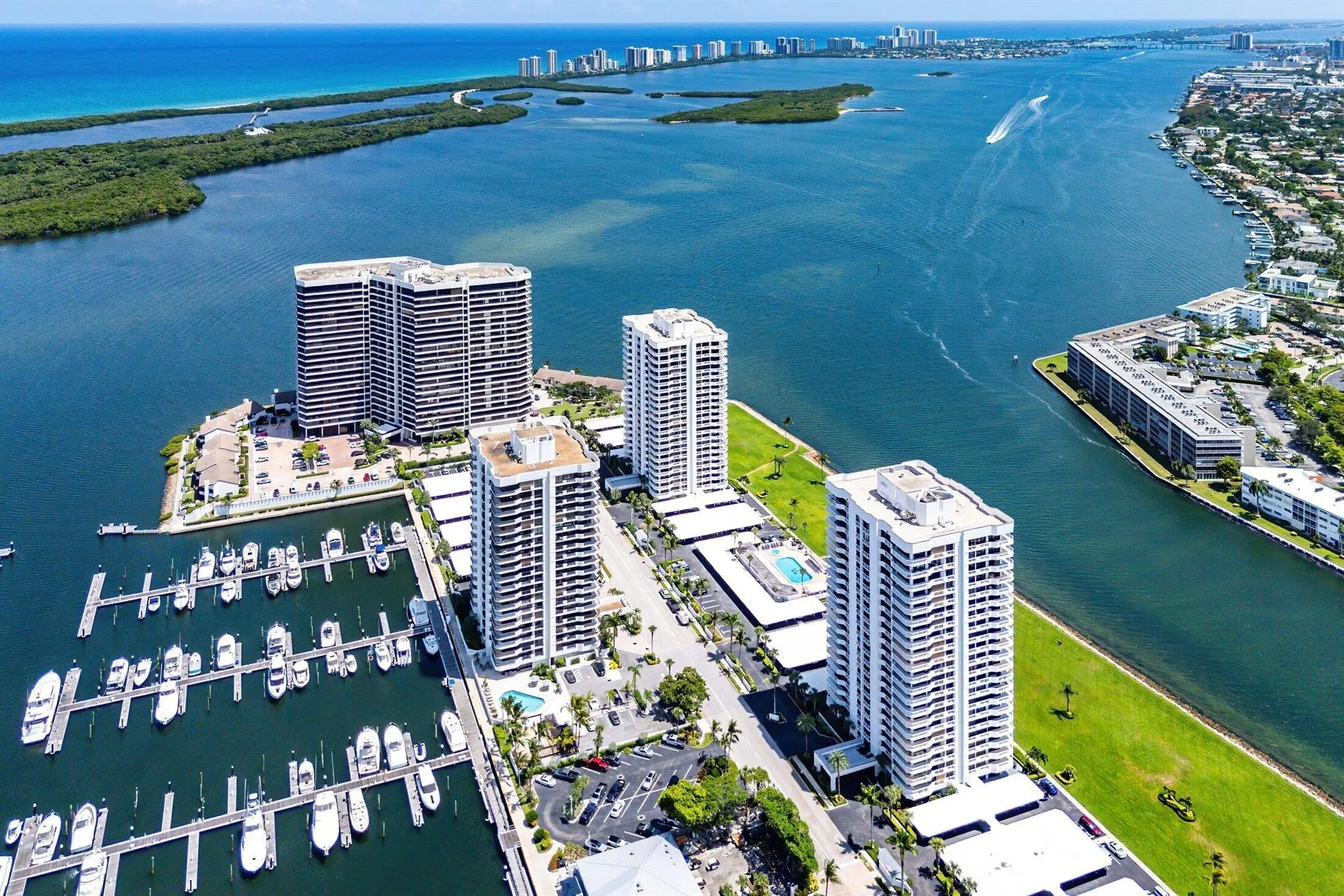 115 Lakeshore Drive, #648