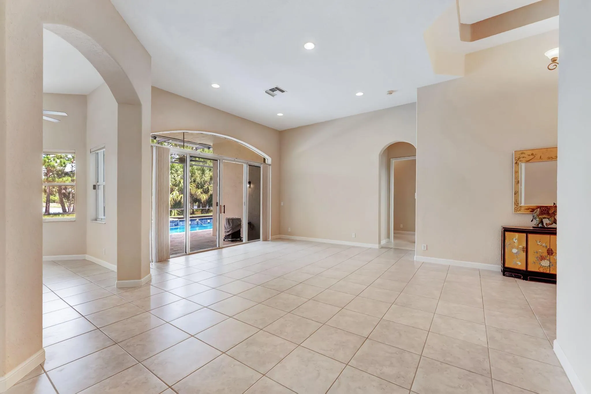 8345 Pine Cay