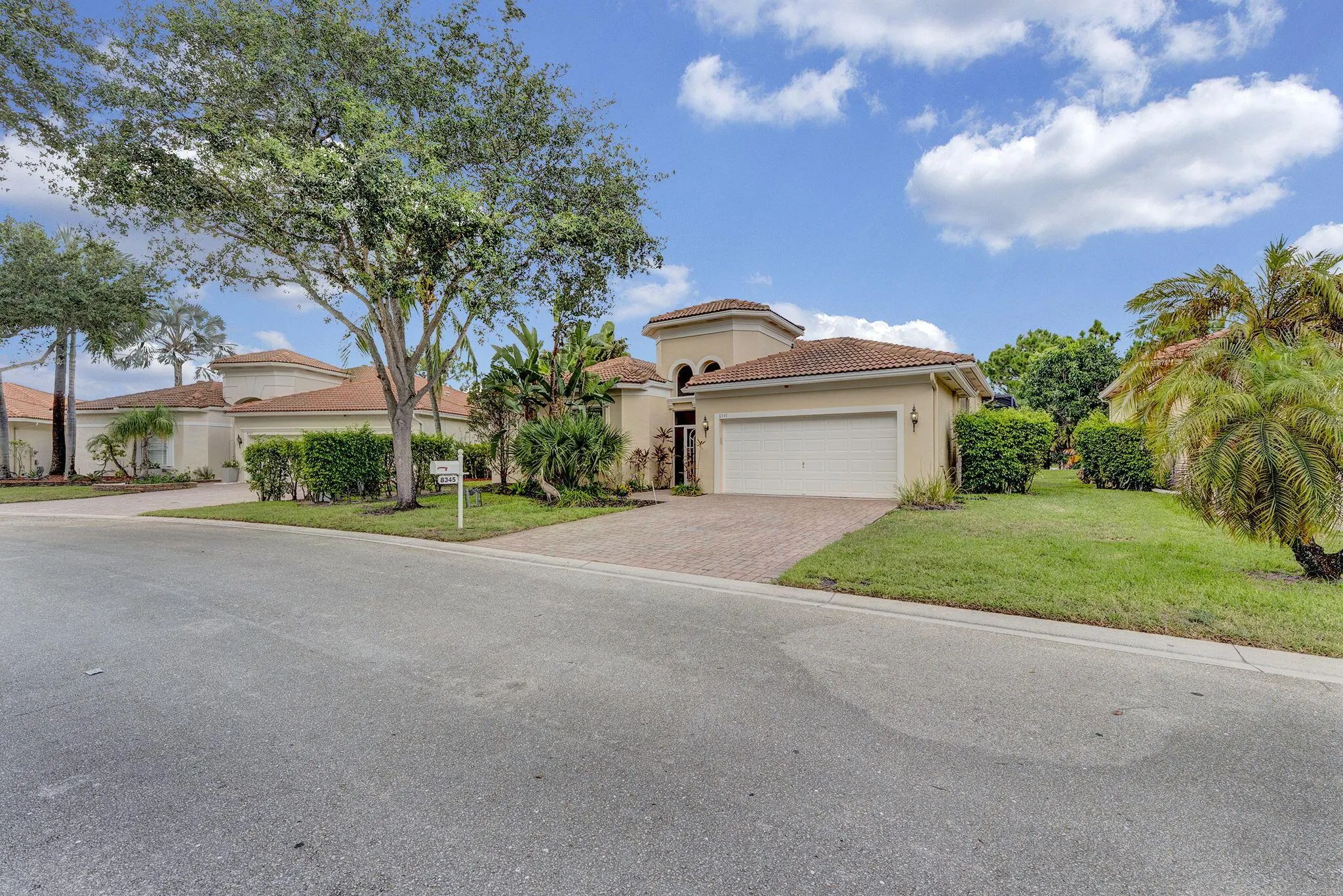 8345 Pine Cay