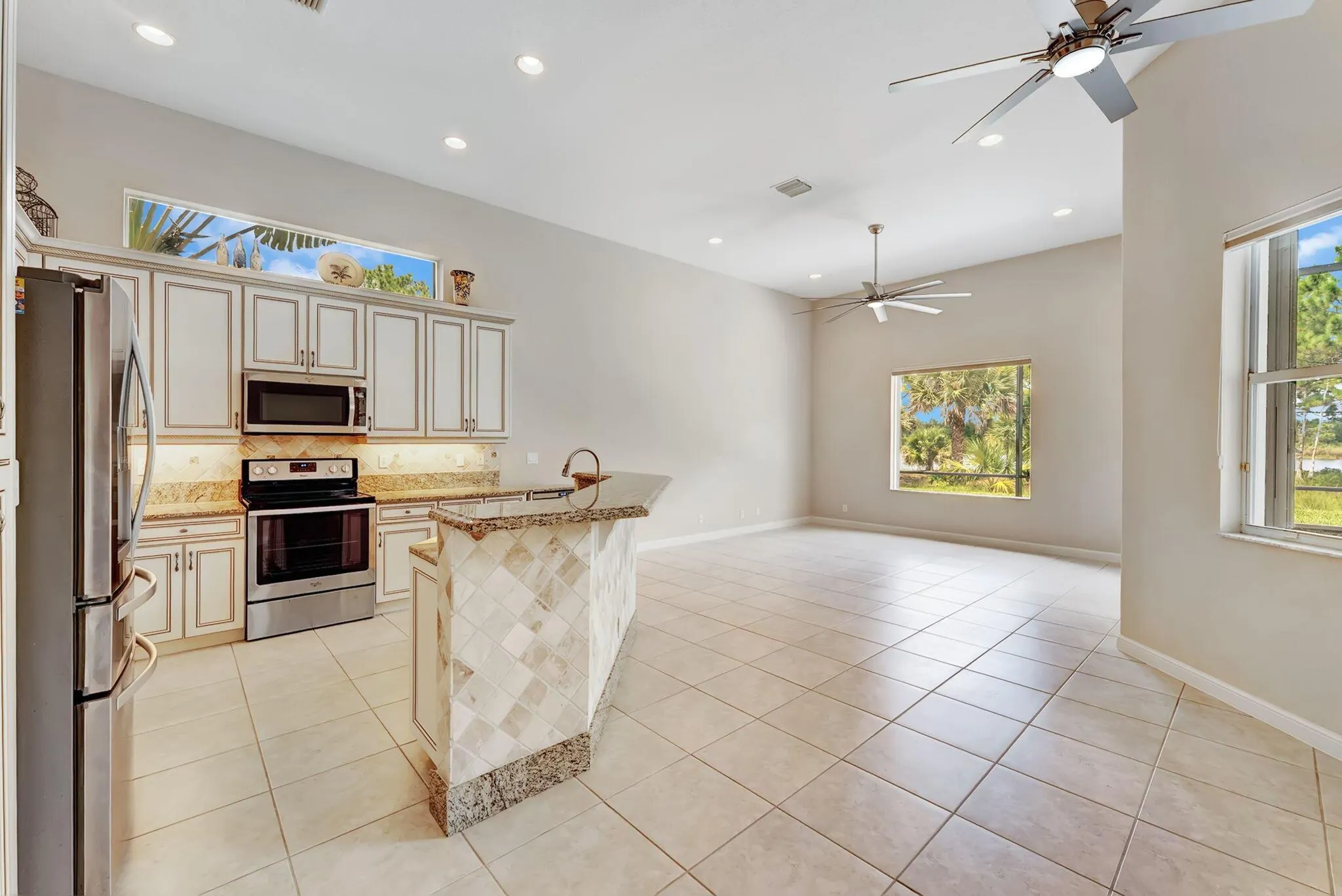 8345 Pine Cay