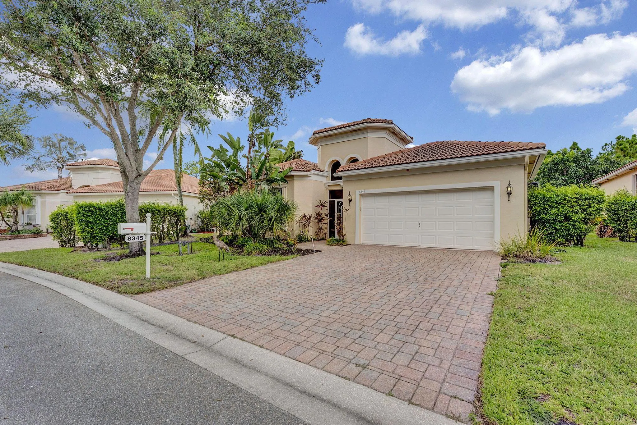 8345 Pine Cay