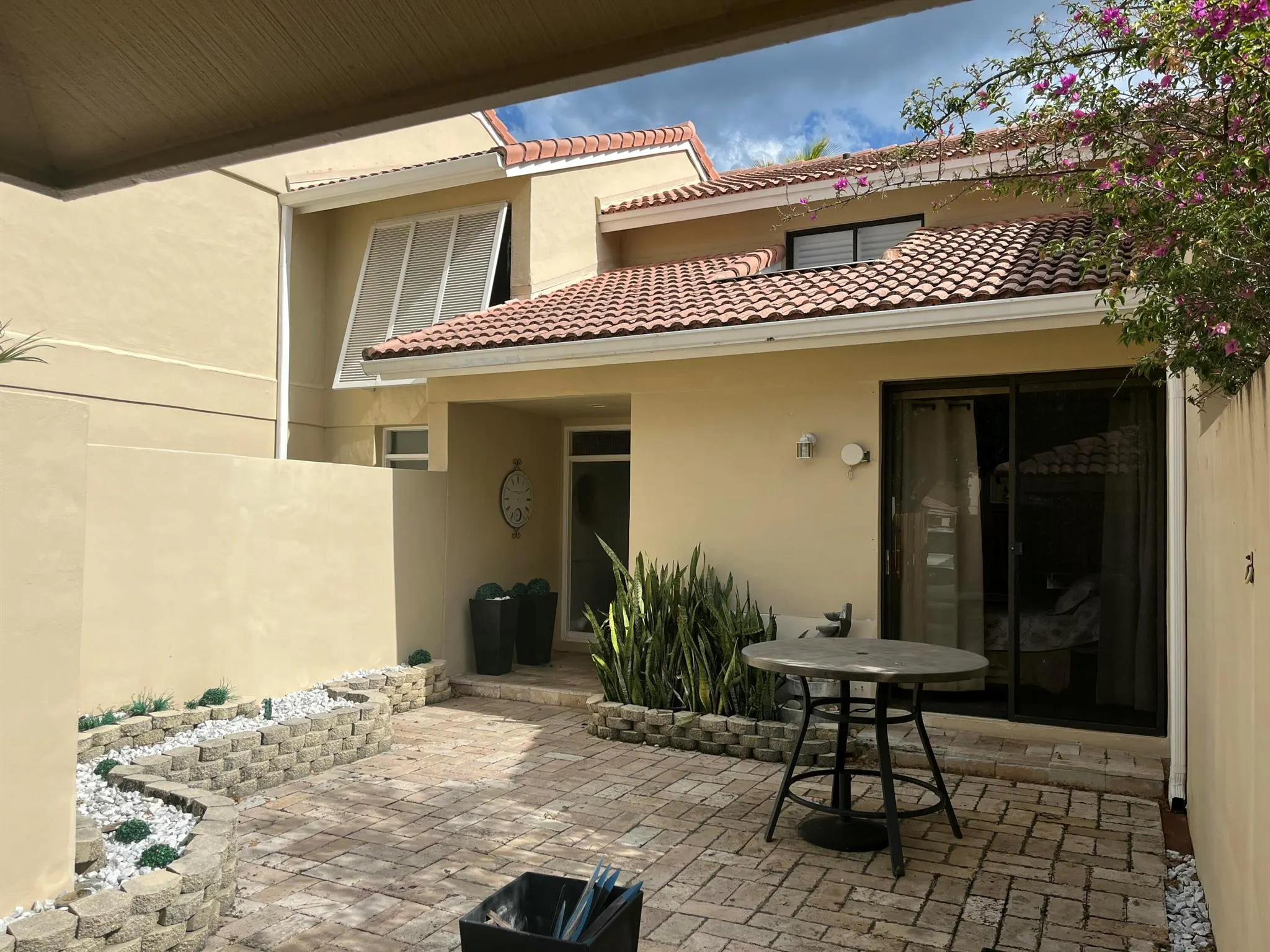 127 Old Meadow Way