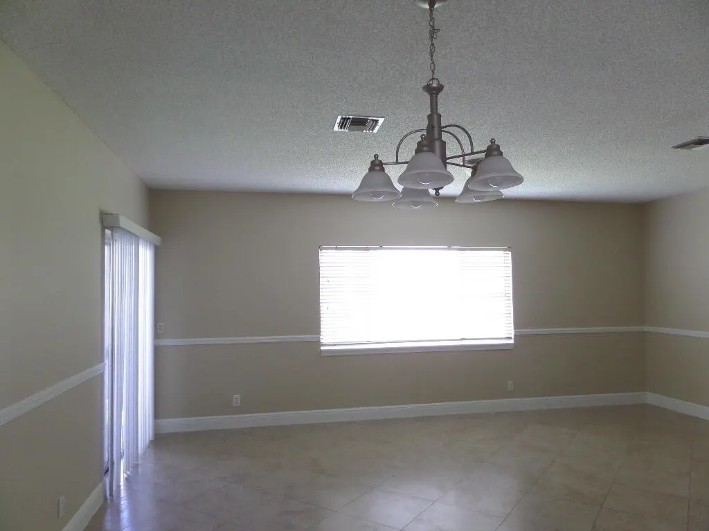 9661 Santa Rosa Drive